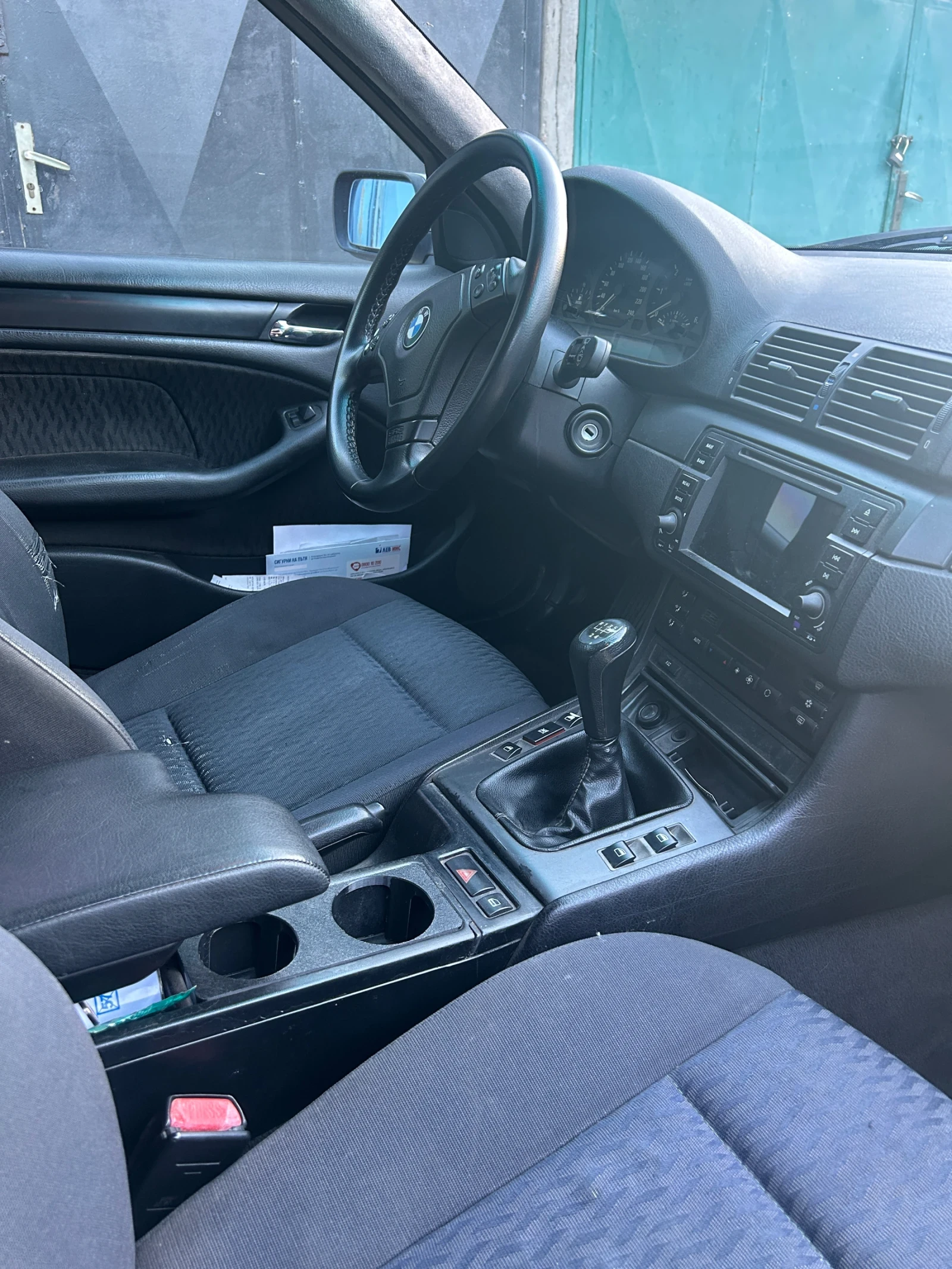 BMW 320, снимка 9 - Автомобили и джипове - 54642388