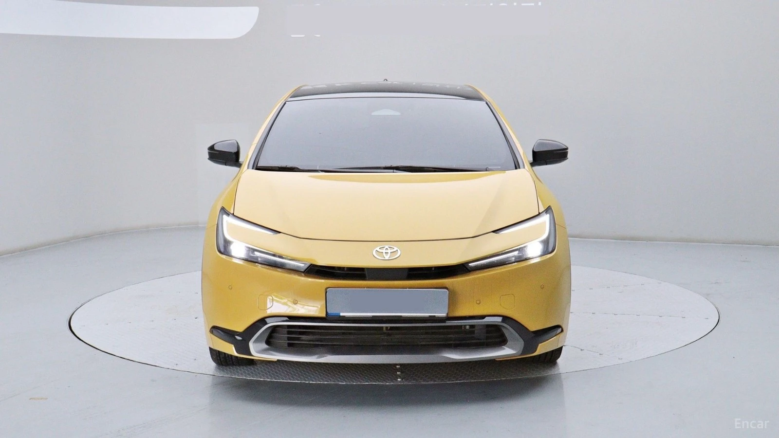 Toyota Prius * ПАНО* KEYLESS* Camera* ПОДГРЕВ* LED* , снимка 2 - Автомобили и джипове - 55625394