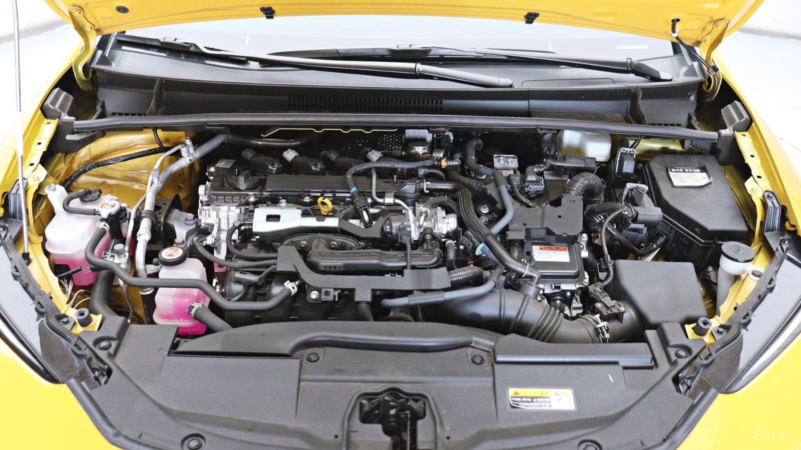 Toyota Prius * ПАНО* KEYLESS* Camera* ПОДГРЕВ* LED* , снимка 6 - Автомобили и джипове - 55625394