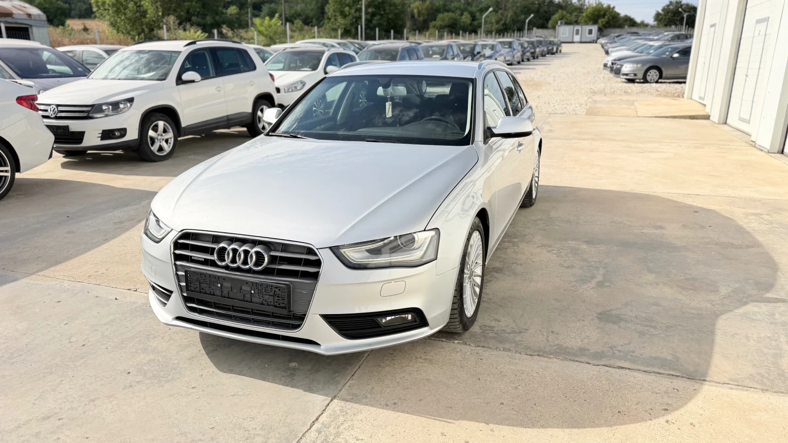 Audi A4 2.0tdi 177k.s* Facelife* 4x4* Navi* NOVA* 