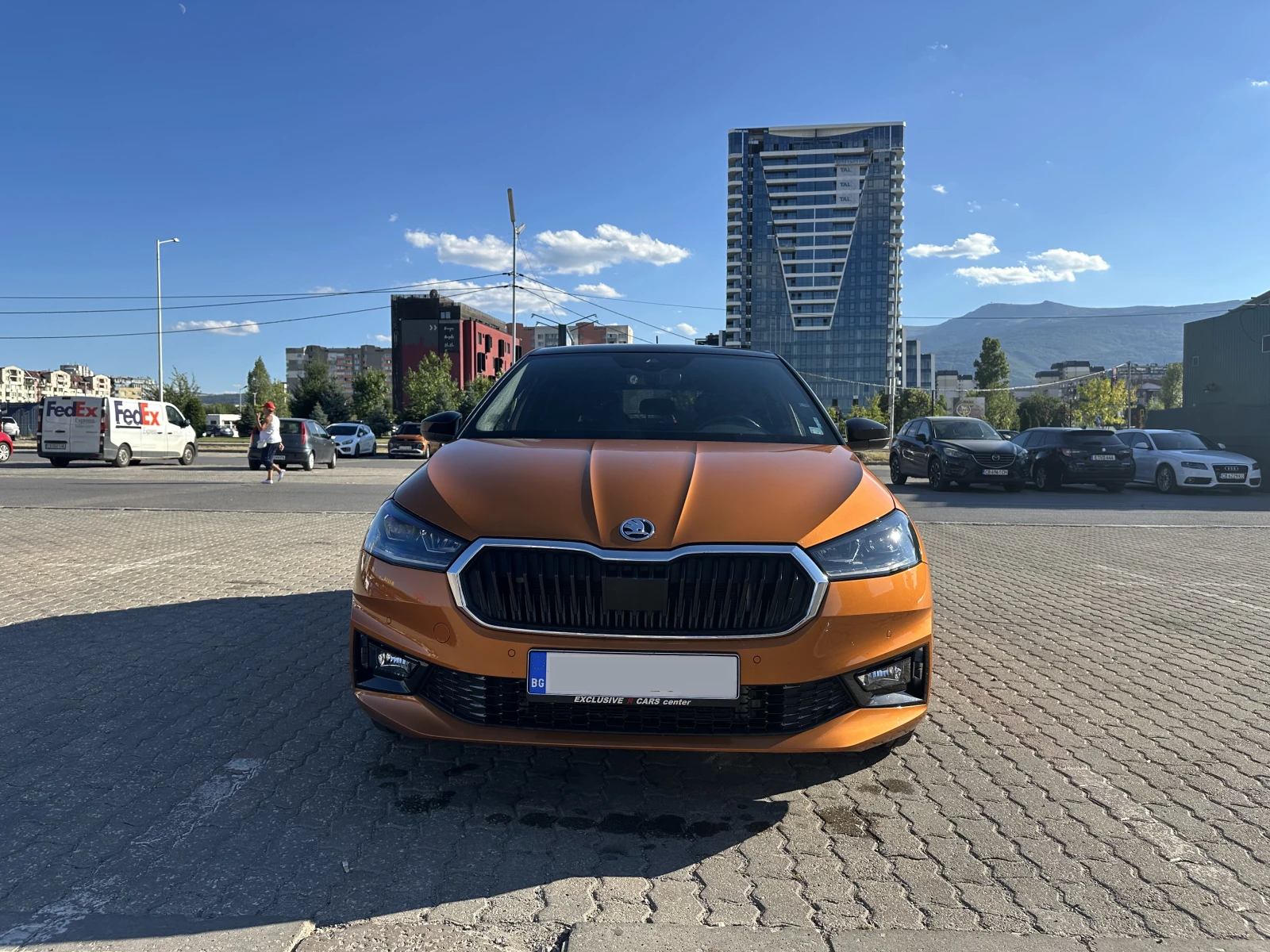 Skoda Fabia, снимка 2 - Автомобили и джипове - 55754993