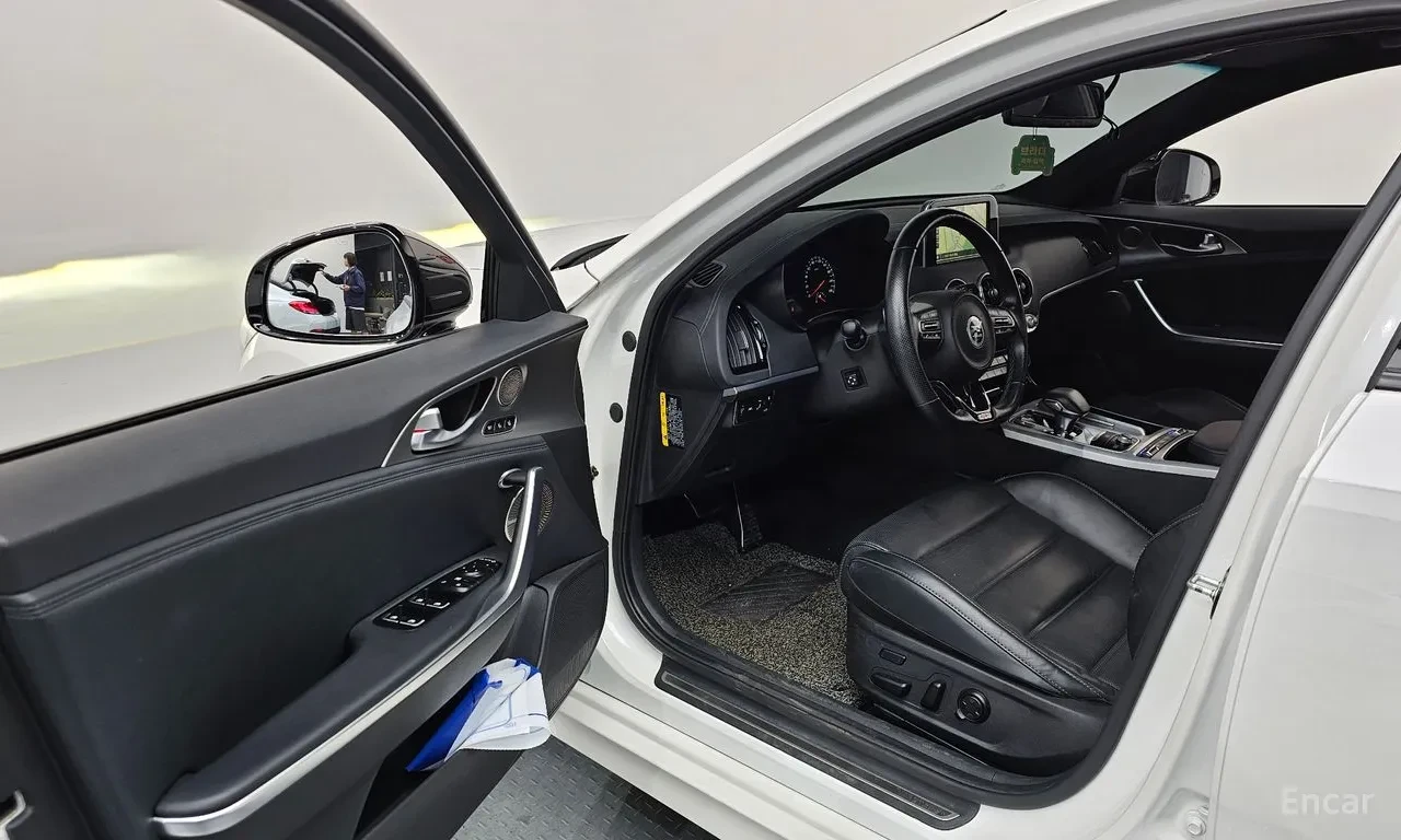 Kia Stinger 3.3 Тurbo * Gt 2WD, снимка 13 - Автомобили и джипове - 55833315