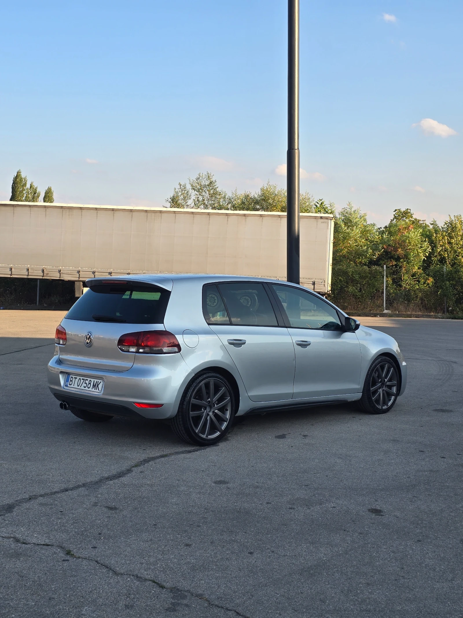 VW Golf GTD, снимка 5 - Автомобили и джипове - 55837556