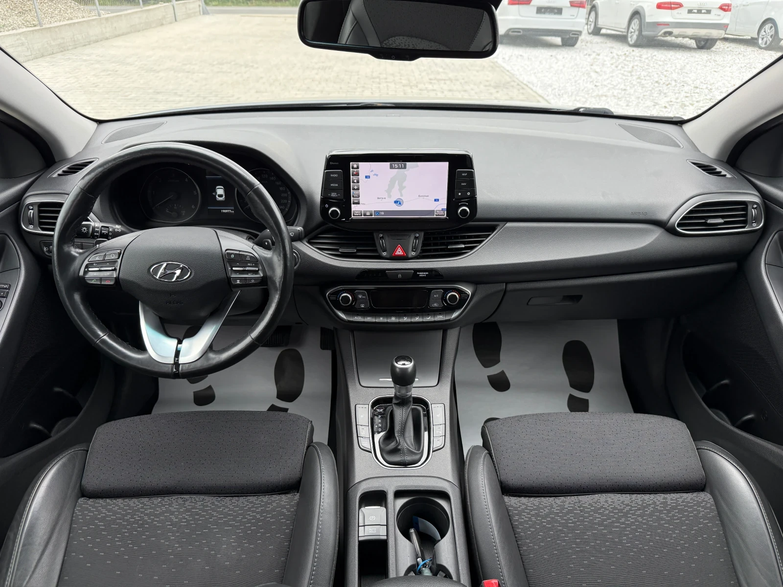 Hyundai I30 1.6CRDI FASTBACK, снимка 14 - Автомобили и джипове - 56166150