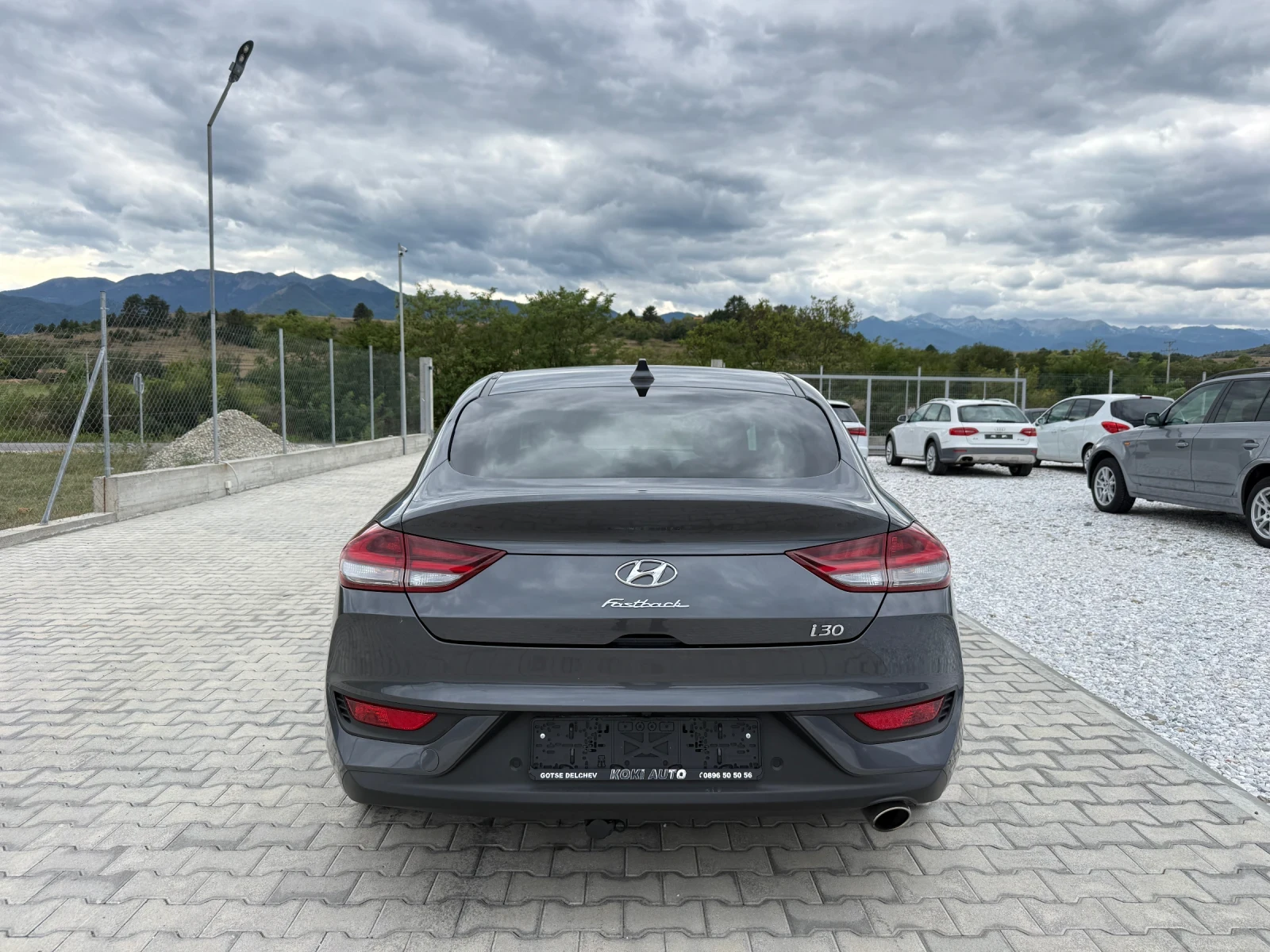 Hyundai I30 1.6CRDI FASTBACK, снимка 5 - Автомобили и джипове - 56166150