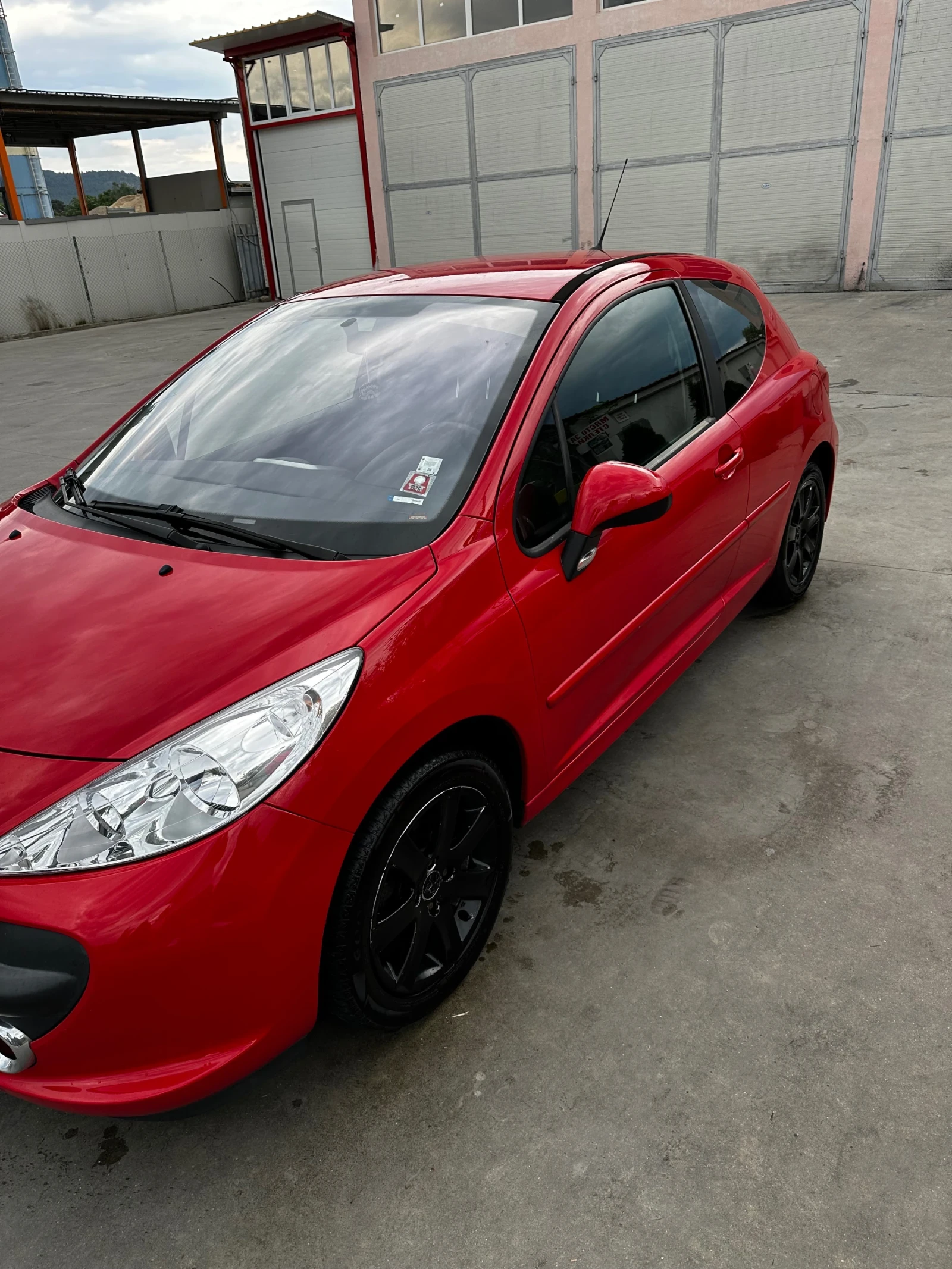 Peugeot 207, снимка 9 - Автомобили и джипове - 56198122