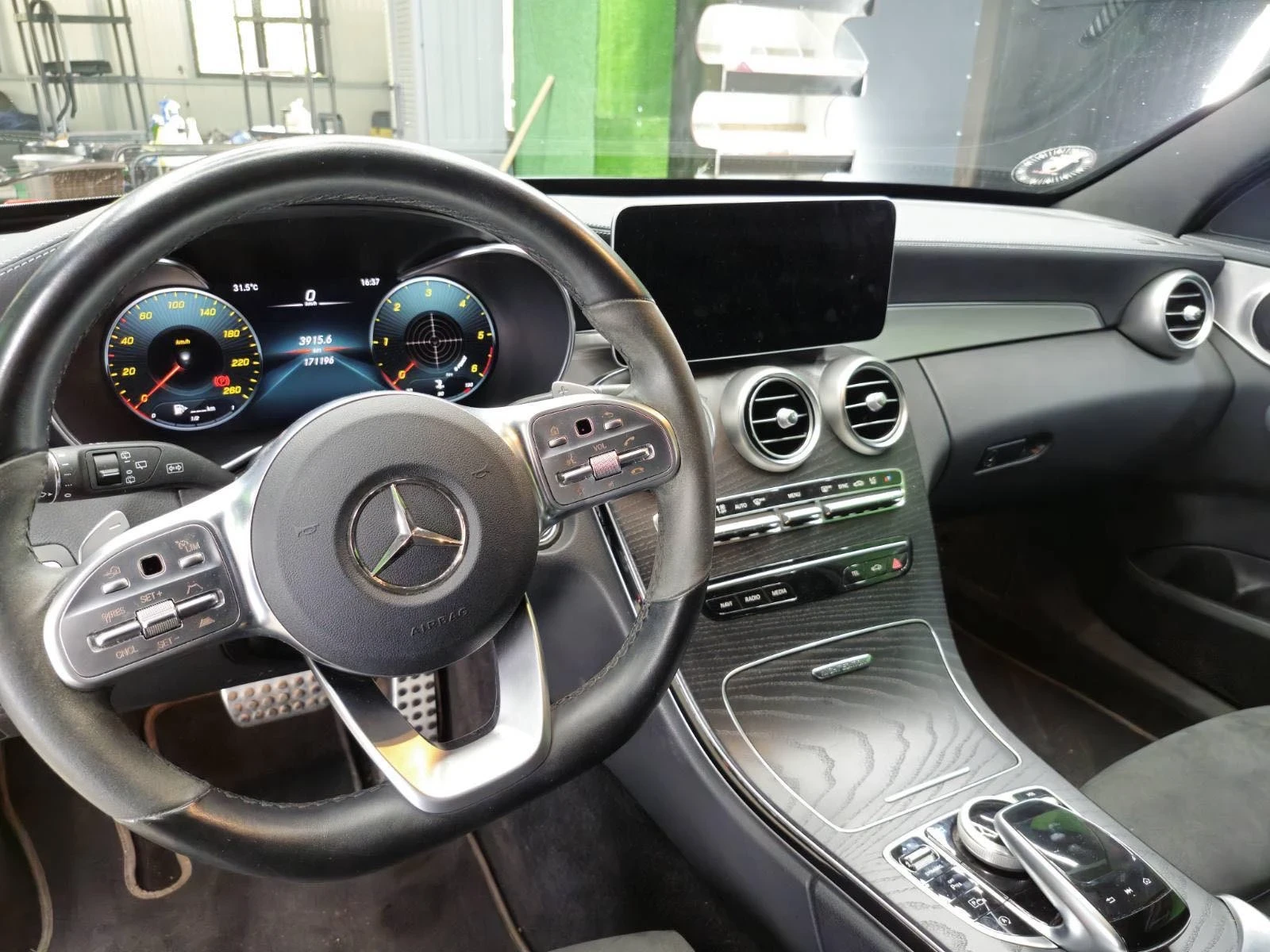 Mercedes-Benz C 300 300d, снимка 4 - Автомобили и джипове - 56238962