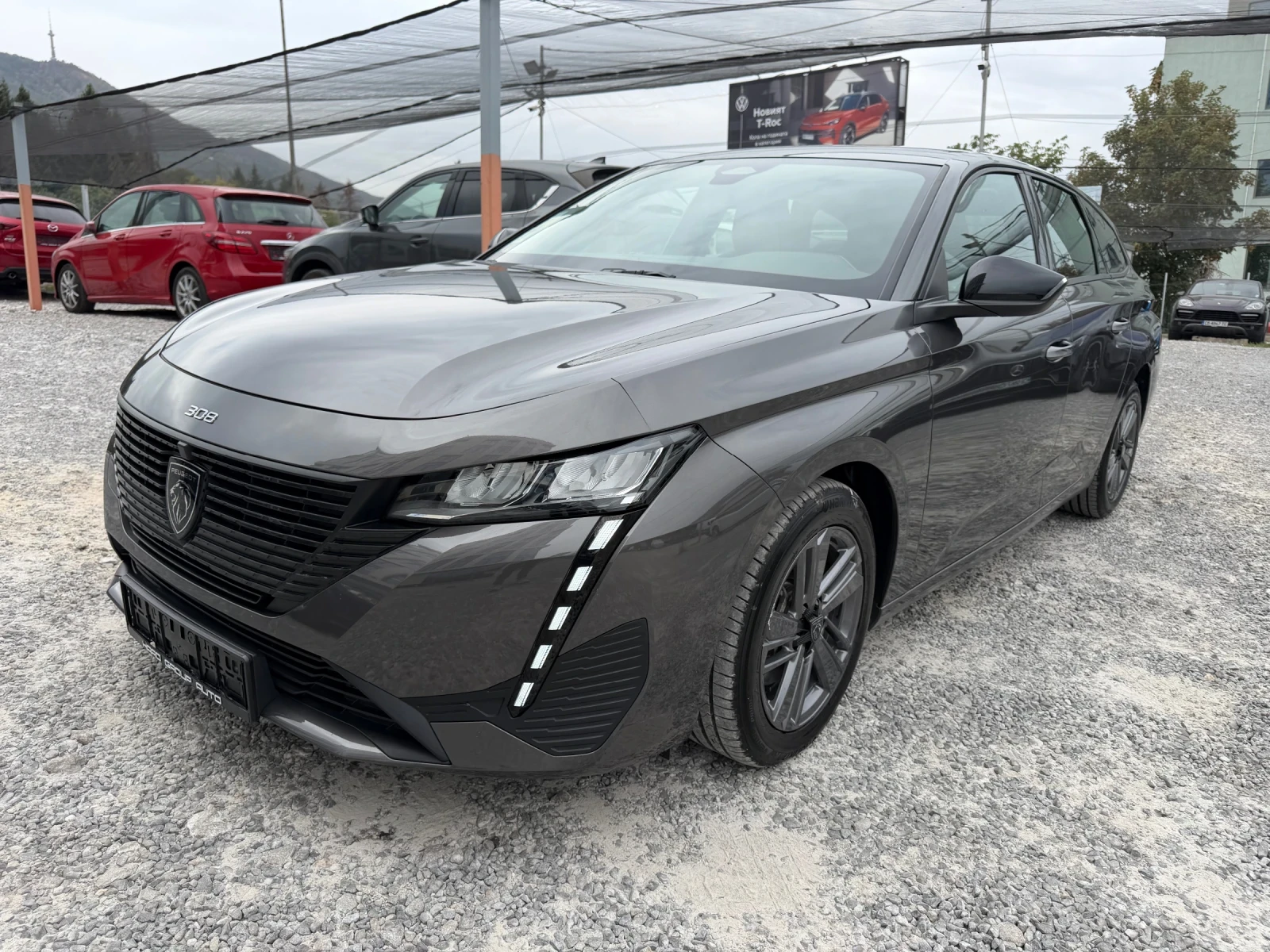 Peugeot 308 HDI Автоматик EAT 8 Навигация Реални КМ