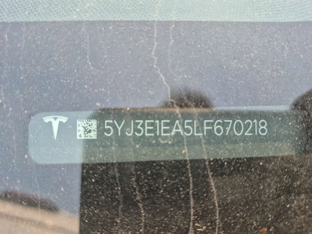 Tesla Model 3 * STANDARD RANGE PLUS * CARFAX * ФИНАНСИРАНЕ, снимка 17 - Автомобили и джипове - 56351185