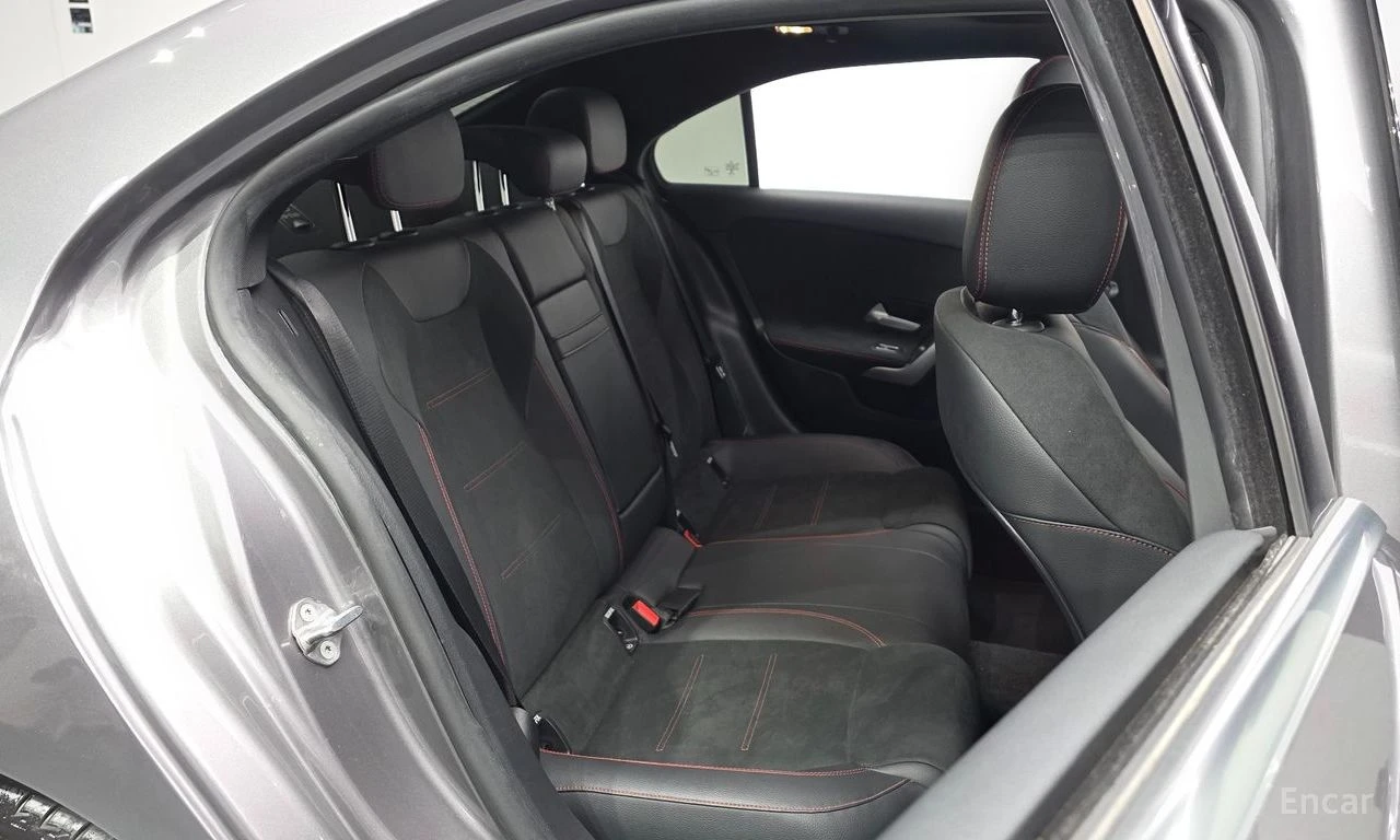Mercedes-Benz A 250 4MATIC* AMG LINE* ��������* ������* ������ ���� | Mobile.bg � ����������� 16