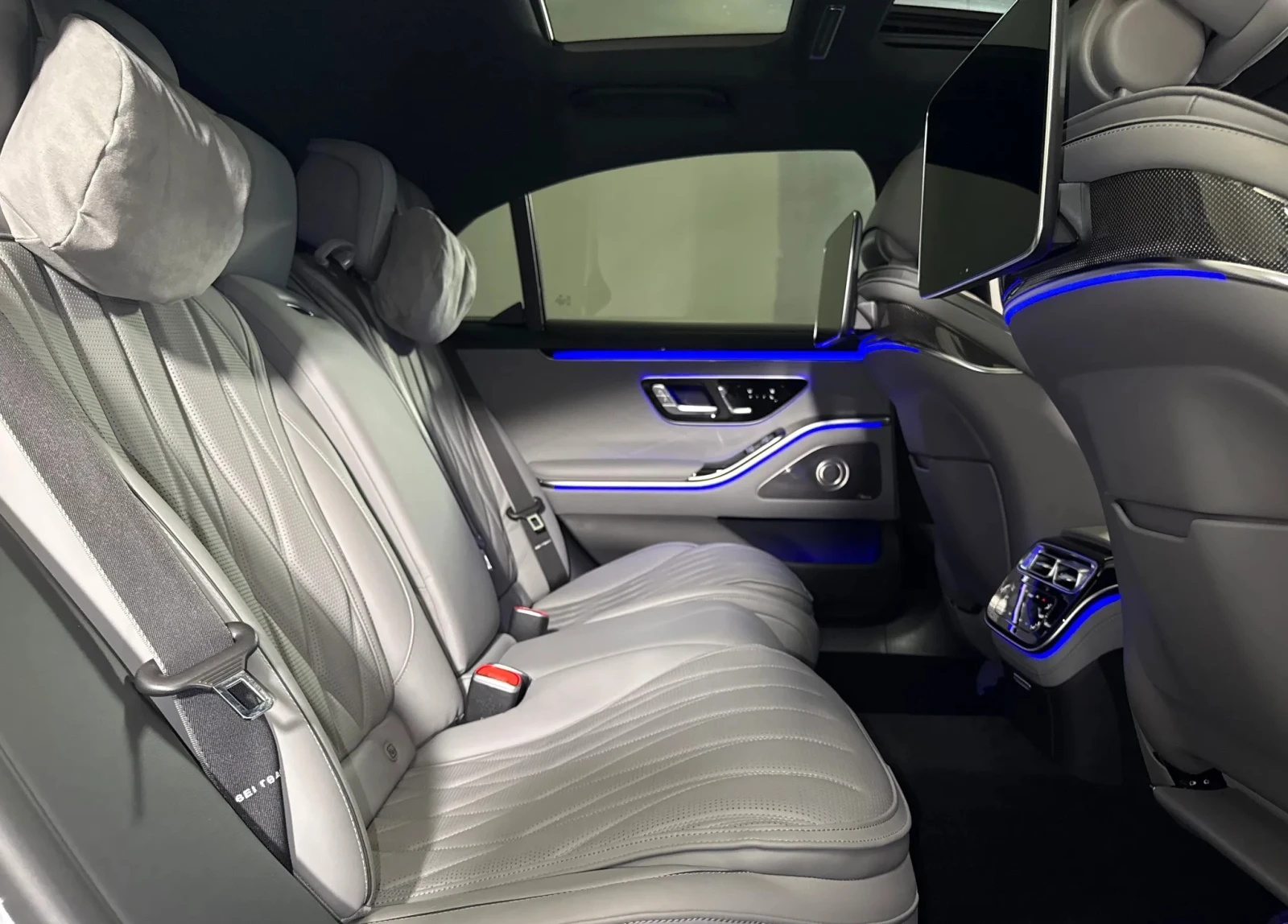 Mercedes-Benz S 63 AMG Long 4Matic+ E-Performance, снимка 8 - Автомобили и джипове - 56678050