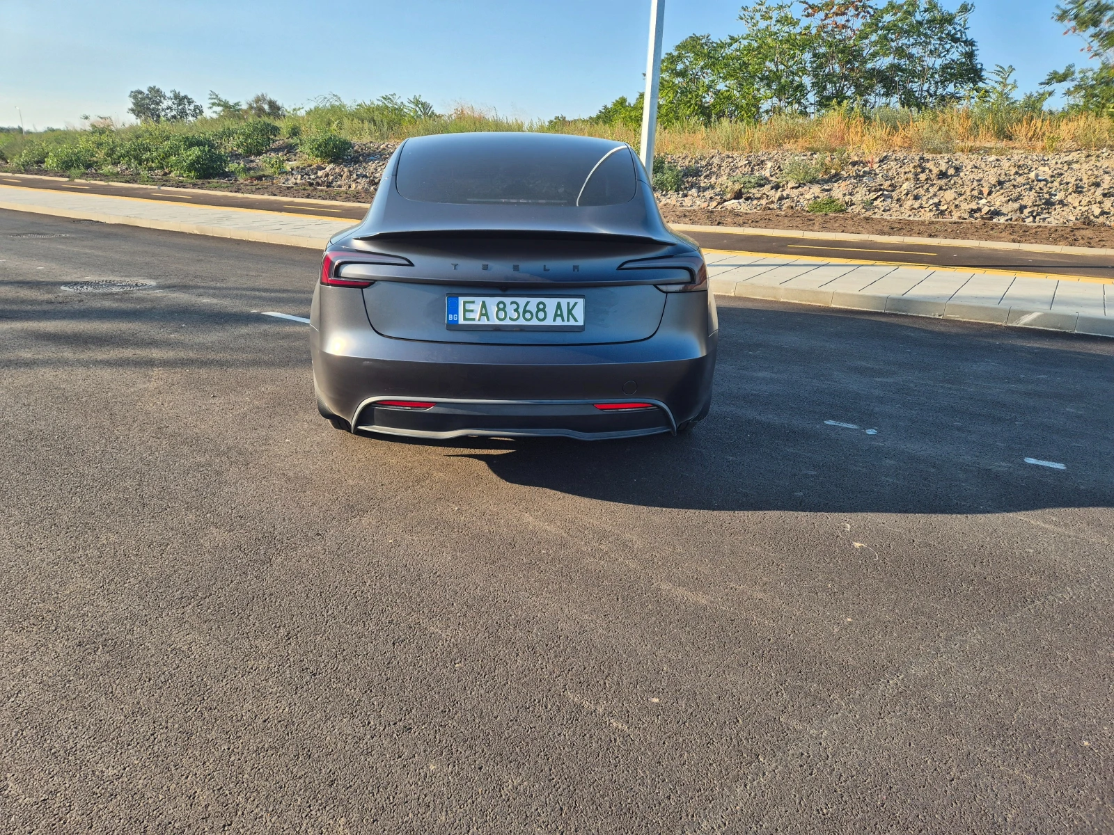 Tesla Model 3 Dual motor, снимка 4 - Автомобили и джипове - 56735850