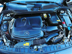 Mercedes-Benz GLA 250 4-Matic AMG  * LINE ASSIST* H/K* FULL LED* , снимка 12