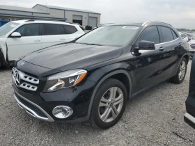  Mercedes-Benz GLA 25...