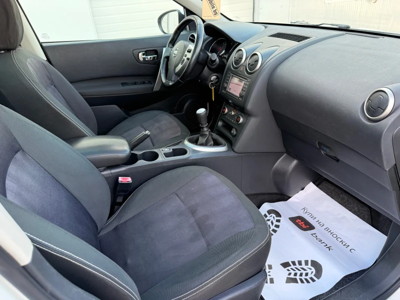 Nissan Qashqai 1.6dci 131k.c * N-TEC* Navi* PANORAMA* UNIKAT* , снимка 16 - Автомобили и джипове - 47626043