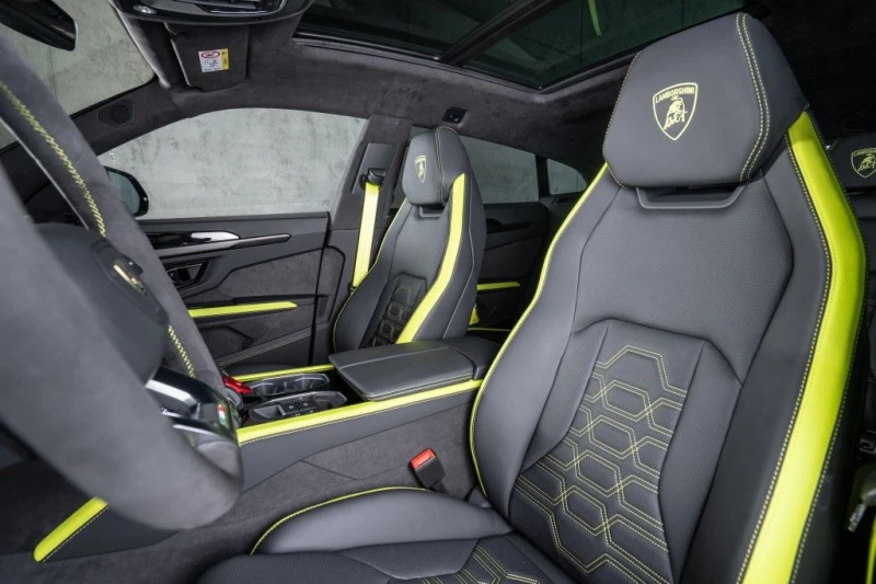 Lamborghini Urus SE / B&O / PANO / NEW, снимка 9 - Автомобили и джипове - 49740651