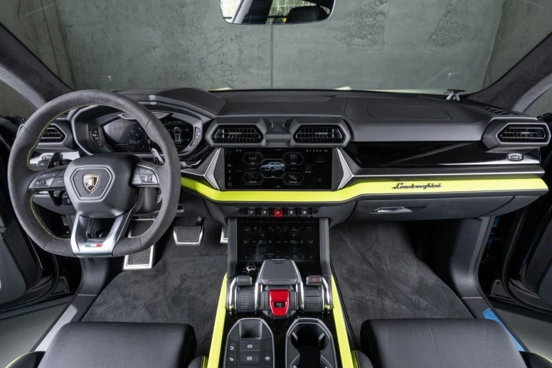 Lamborghini Urus SE / B&O / PANO / NEW, снимка 11 - Автомобили и джипове - 49740651