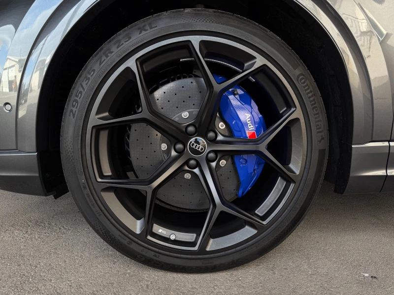 Audi RSQ8 PERFORMANCE HEAD UP PANO 360 CAMERA B&O, снимка 4 - Автомобили и джипове - 52051383