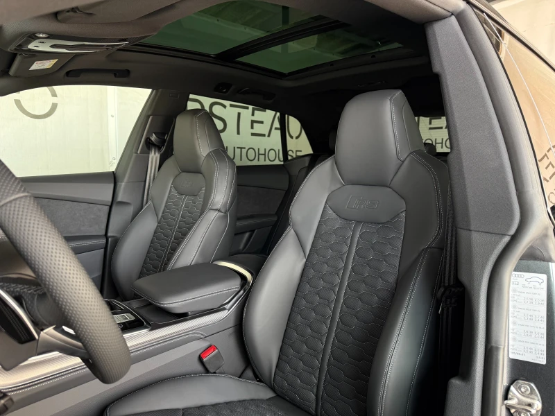 Audi RSQ8 PERFORMANCE HEAD UP PANO 360 CAMERA B&O, снимка 6 - Автомобили и джипове - 52051383