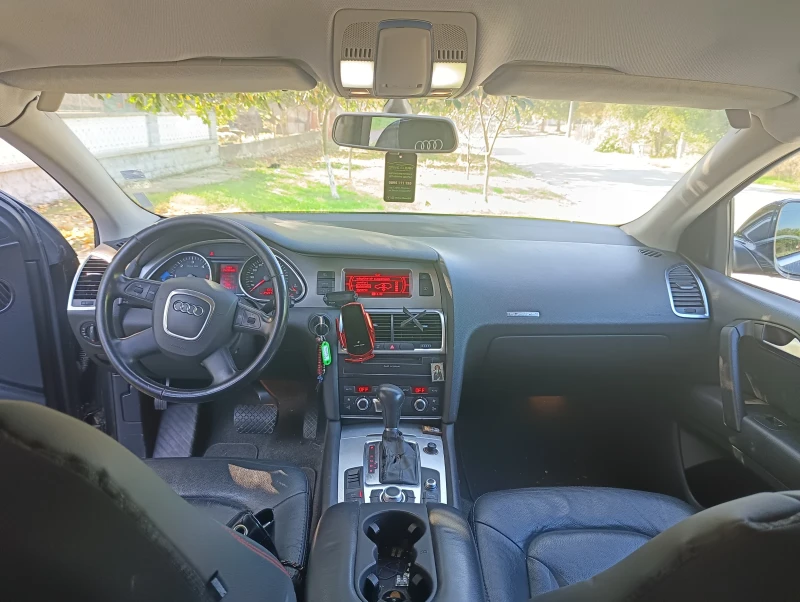 Audi Q7 3.0 TDI Quattro, снимка 12 - Автомобили и джипове - 52934638