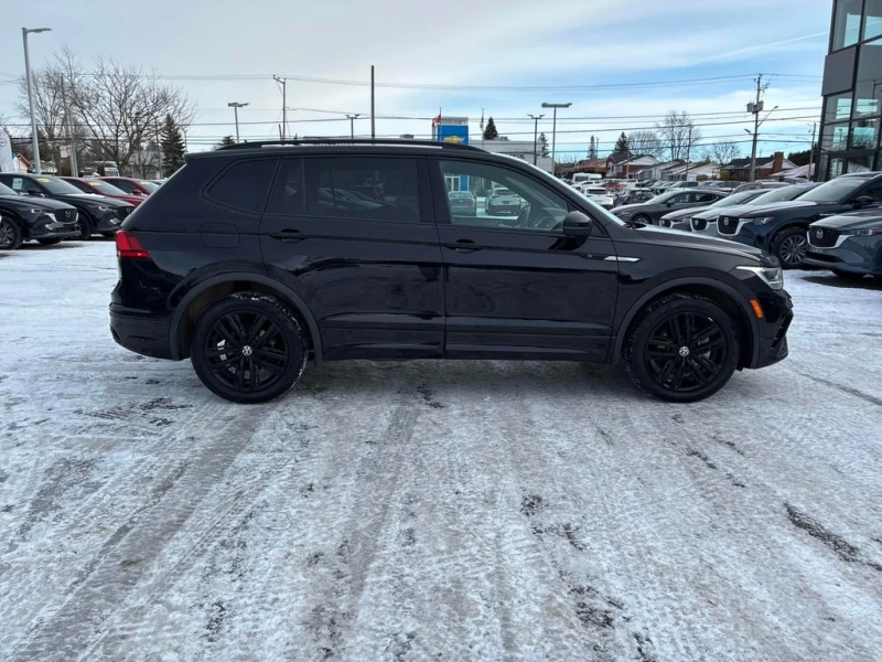 VW Tiguan * Comfortline R Line Black Edition * CARFAX * БЕЗ , снимка 3 - Автомобили и джипове - 52691000