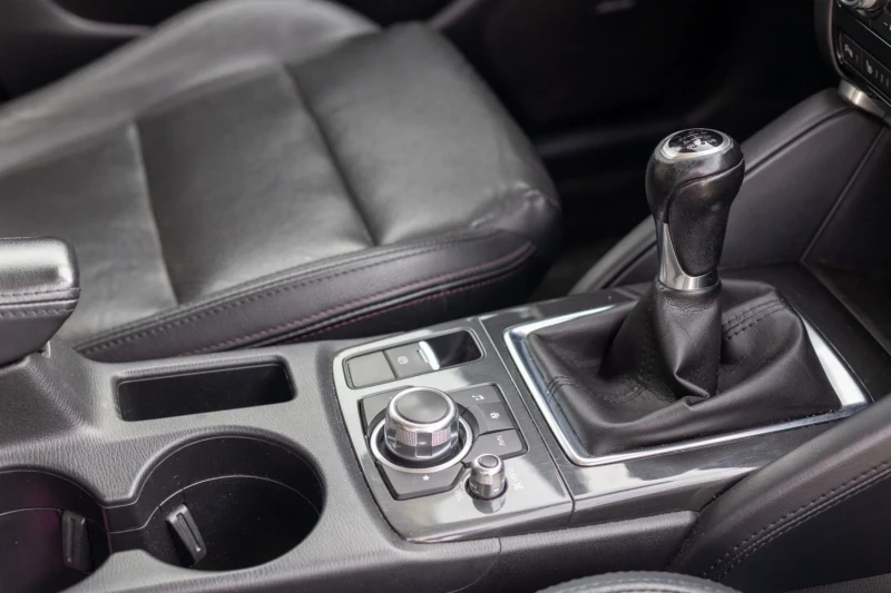 Mazda CX-5, снимка 8 - Автомобили и джипове - 52878264