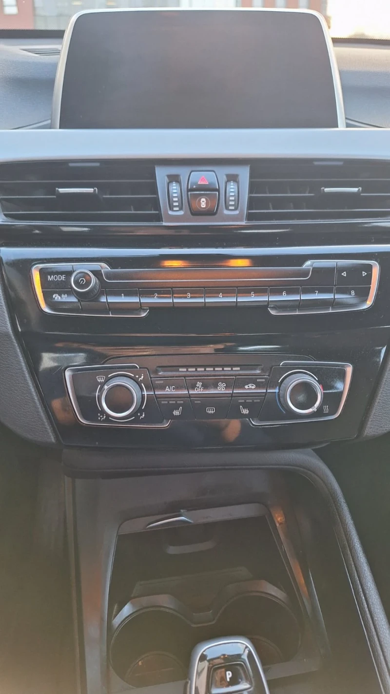 BMW X1 xDrive 1.8 D, снимка 9 - Автомобили и джипове - 53024190