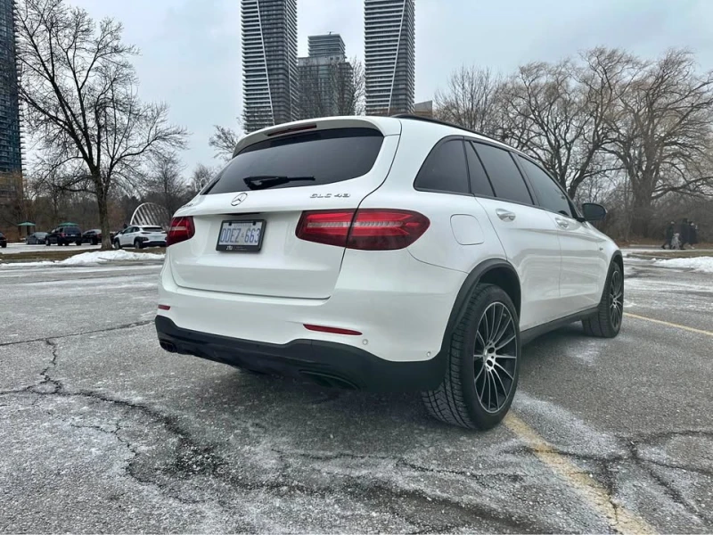Mercedes-Benz GLC 43 AMG * * 4MATIC* * CARFAX* * АВТО КРЕДИТ* * , снимка 8 - Автомобили и джипове - 53189079