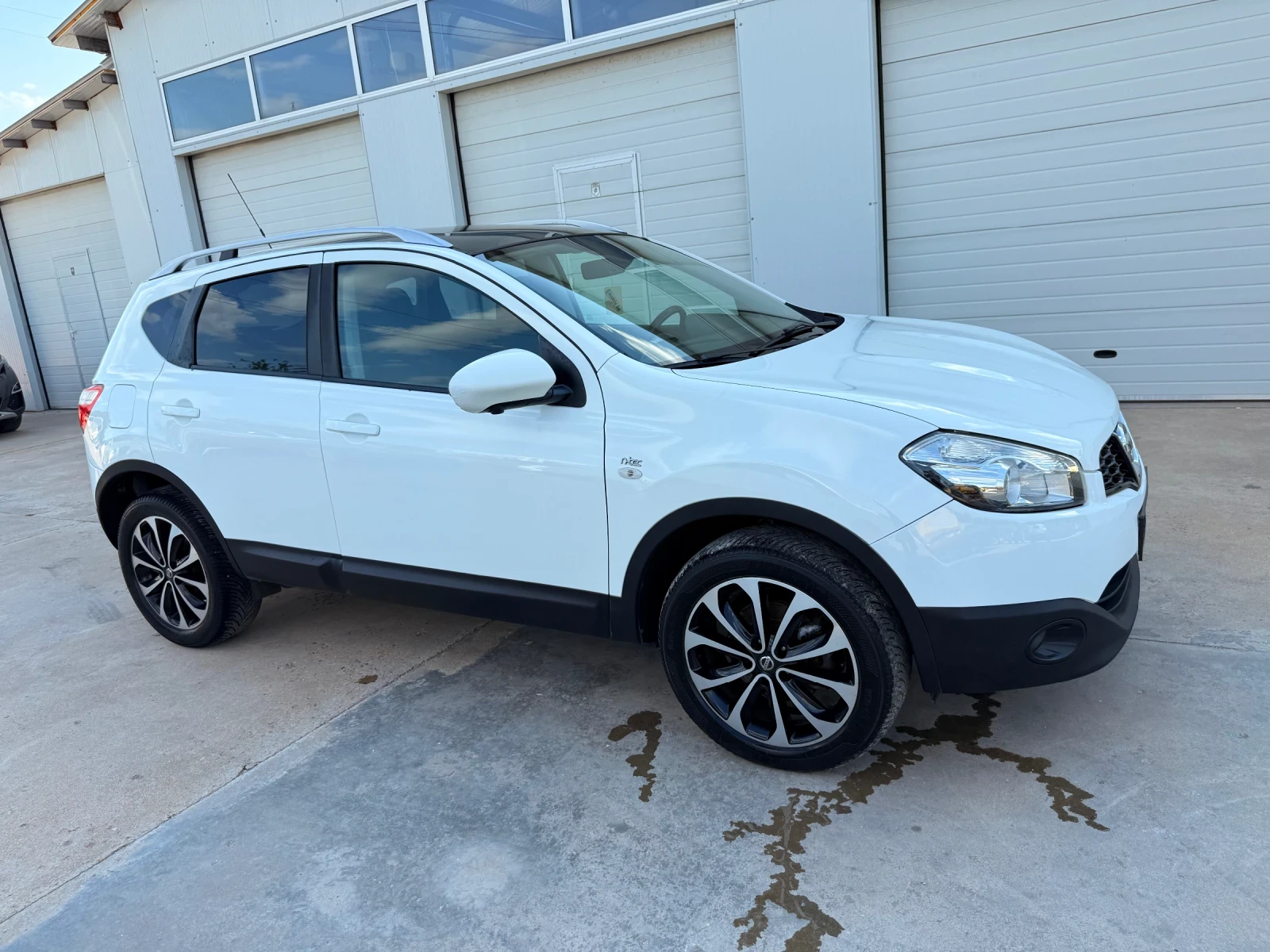 Nissan Qashqai 1.6dci 131k.c * N-TEC* Navi* PANORAMA* UNIKAT*  | Mobile.bg   13