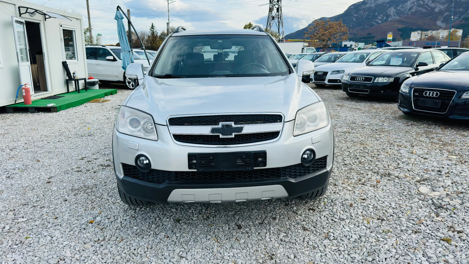 Chevrolet Captiva 2.4i-136kc-газов-7 места-4х4 - изображение 2