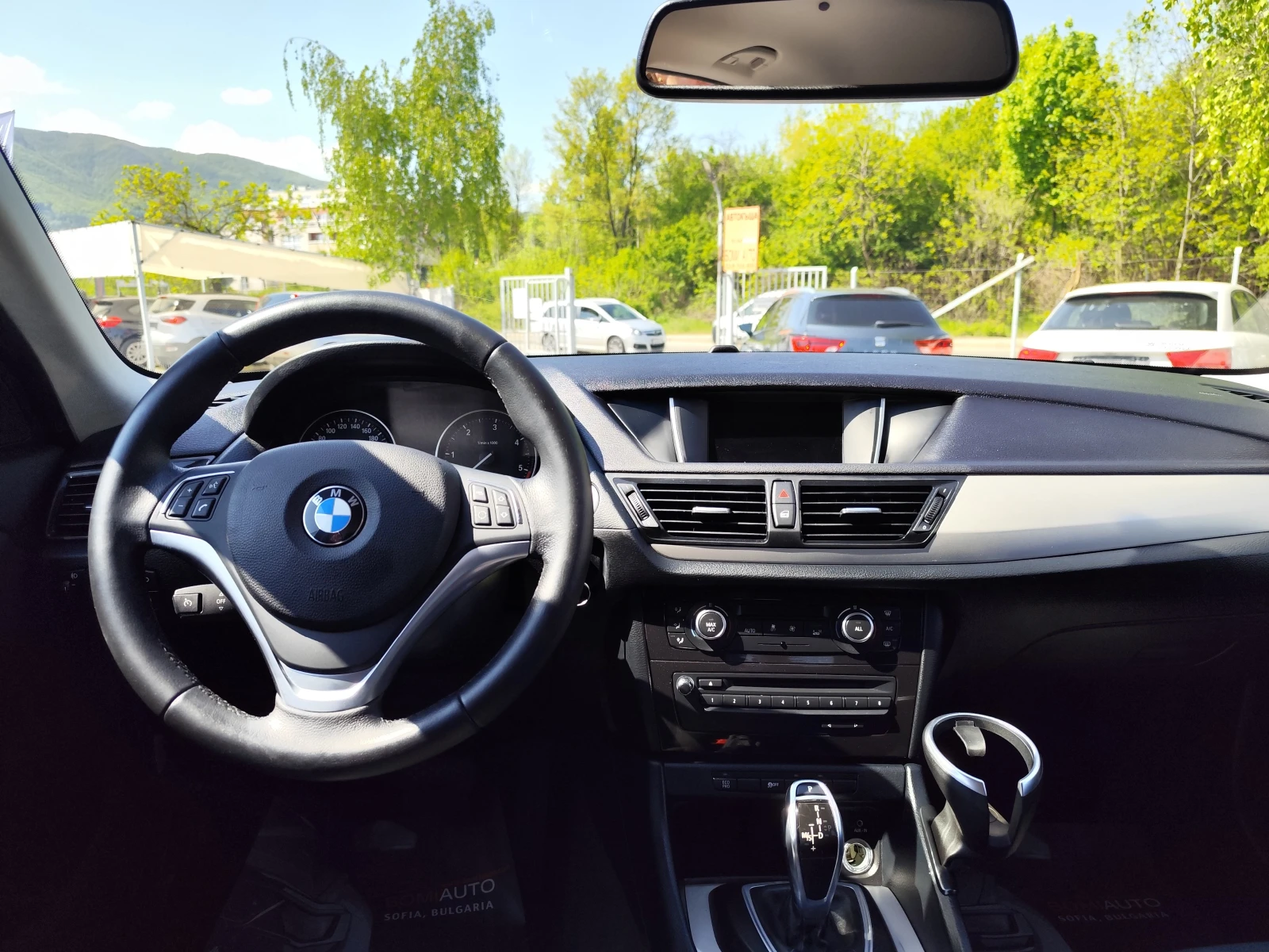 BMW X1 2.0D* xDrive* АВТОМАТИК* 4X4* EURO-5B* NAVI* КОЖА - изображение 8