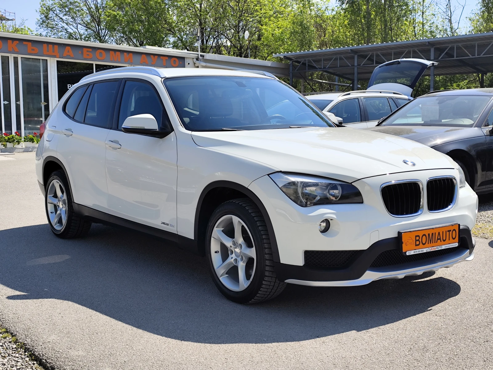 BMW X1 2.0D* xDrive* АВТОМАТИК* 4X4* EURO-5B* NAVI* КОЖА - изображение 3