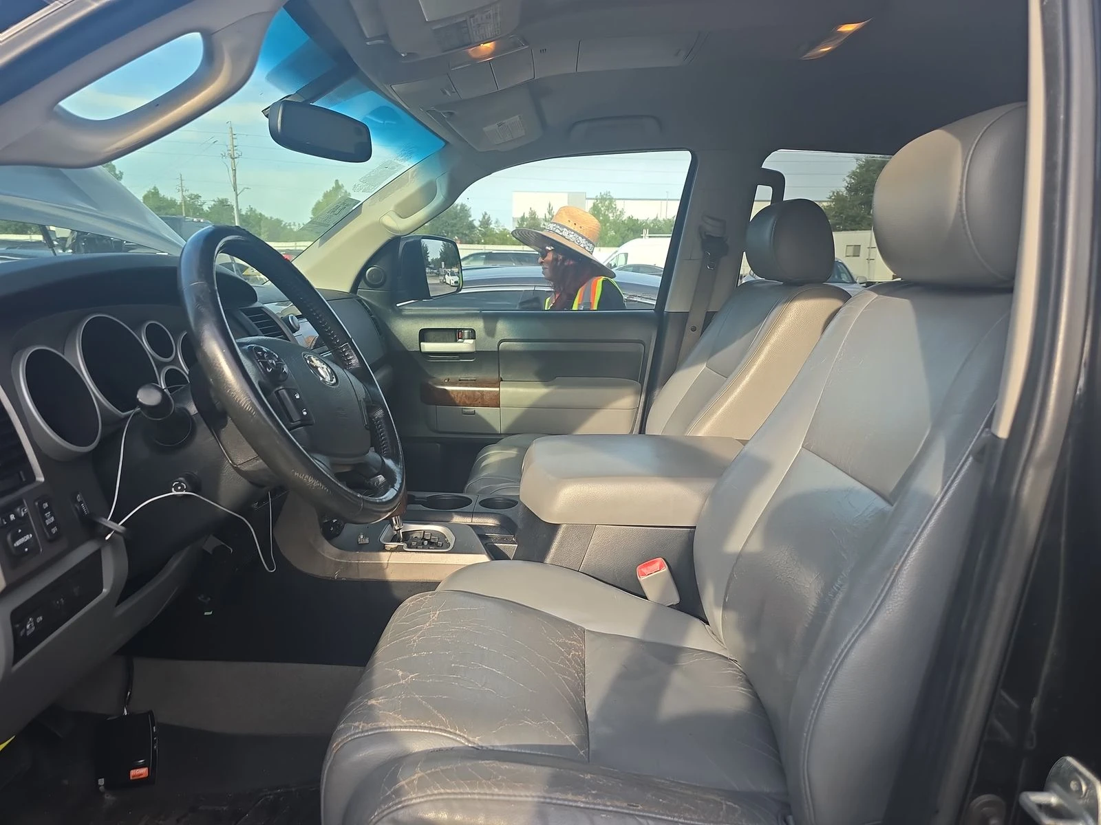 Toyota Tundra 5.7 V8* КОЖА* JBL* TOP DEAL* ШОУРУМ* ПЕРФЕКТЕН ЗА  - изображение 9