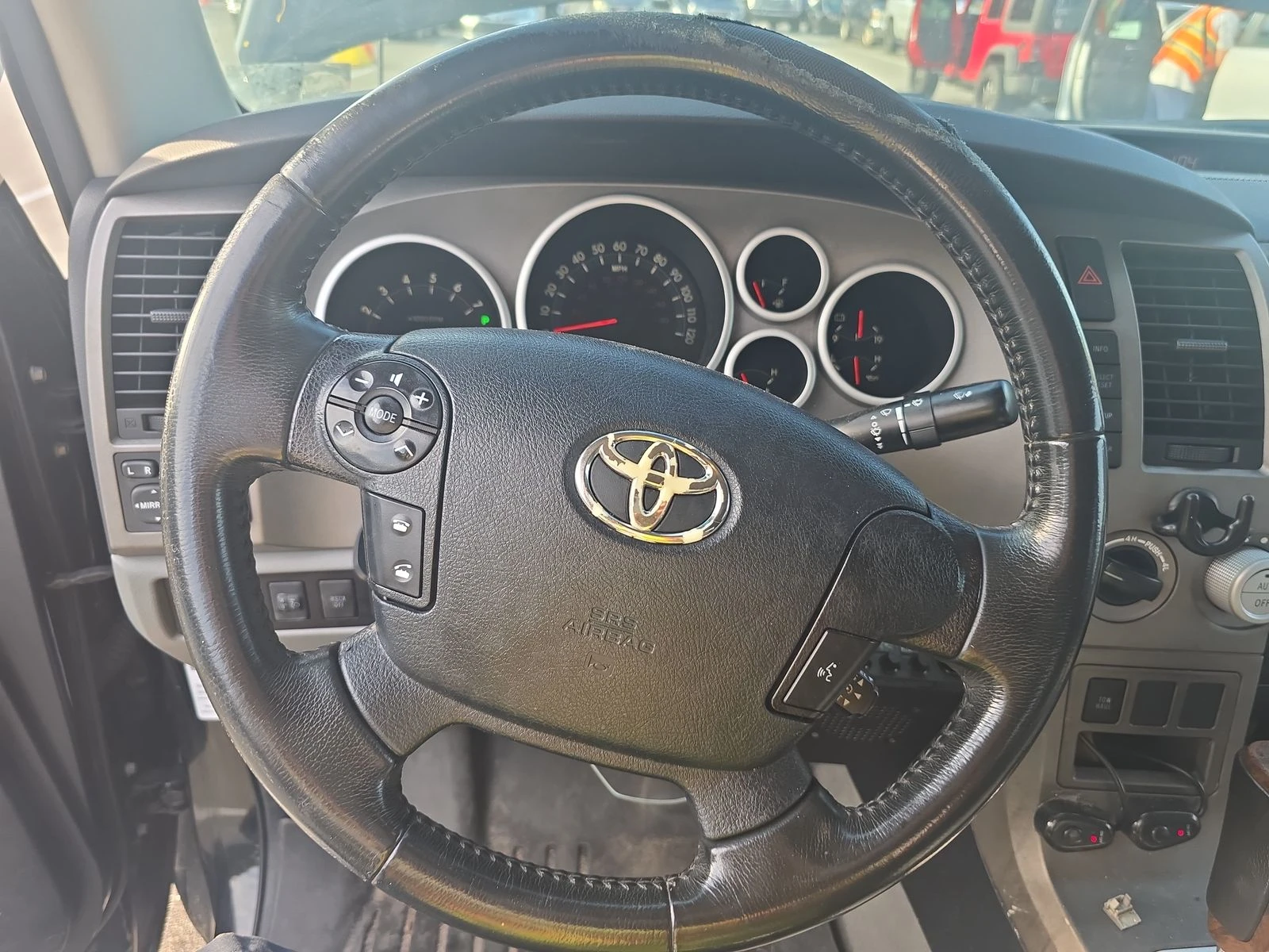 Toyota Tundra 5.7 V8* КОЖА* JBL* TOP DEAL* ШОУРУМ* ПЕРФЕКТЕН ЗА  - изображение 7