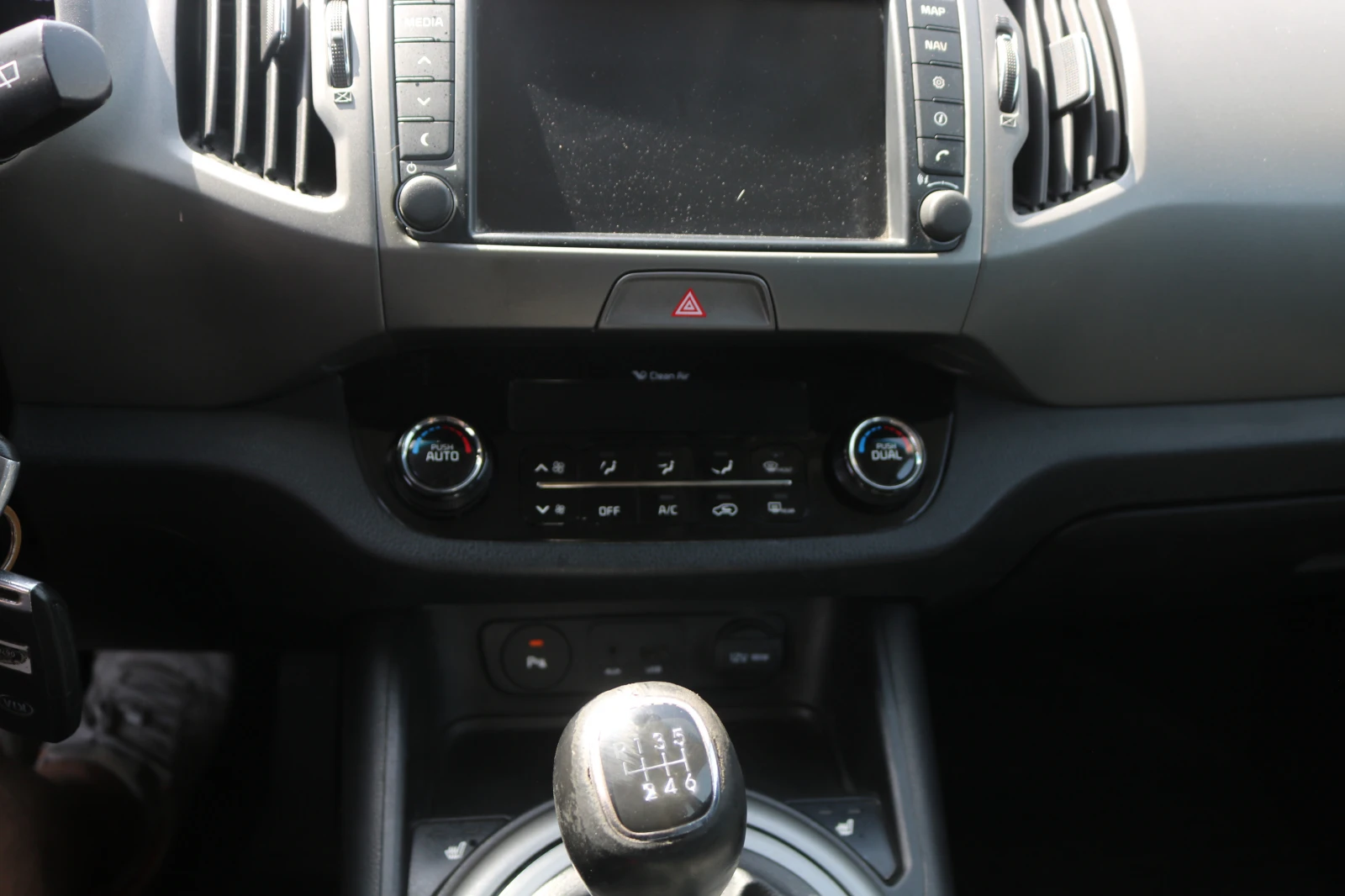 Kia Sportage 1.6 GDI | Mobile.bg — изображение 14