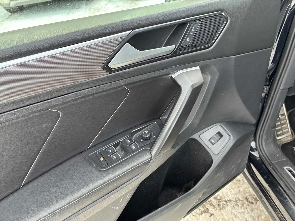 VW Tiguan * Comfortline R Line Black Edition * CARFAX * ���  | Mobile.bg � ����������� 12