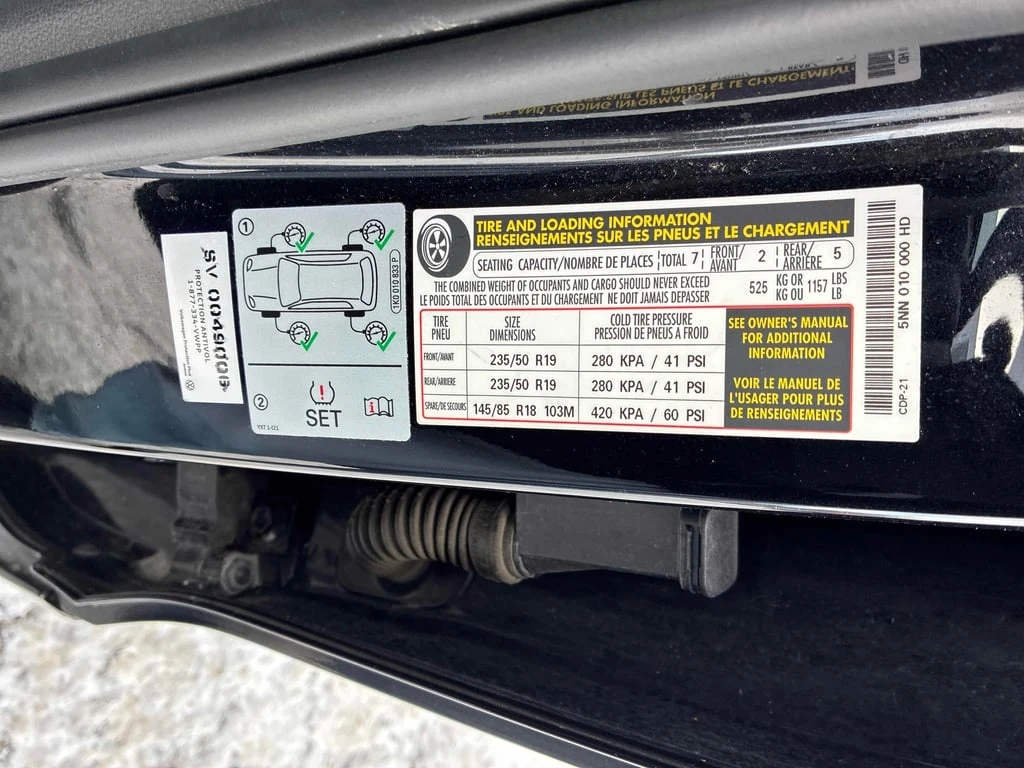 VW Tiguan * Comfortline R Line Black Edition * CARFAX * БЕЗ  - изображение 10