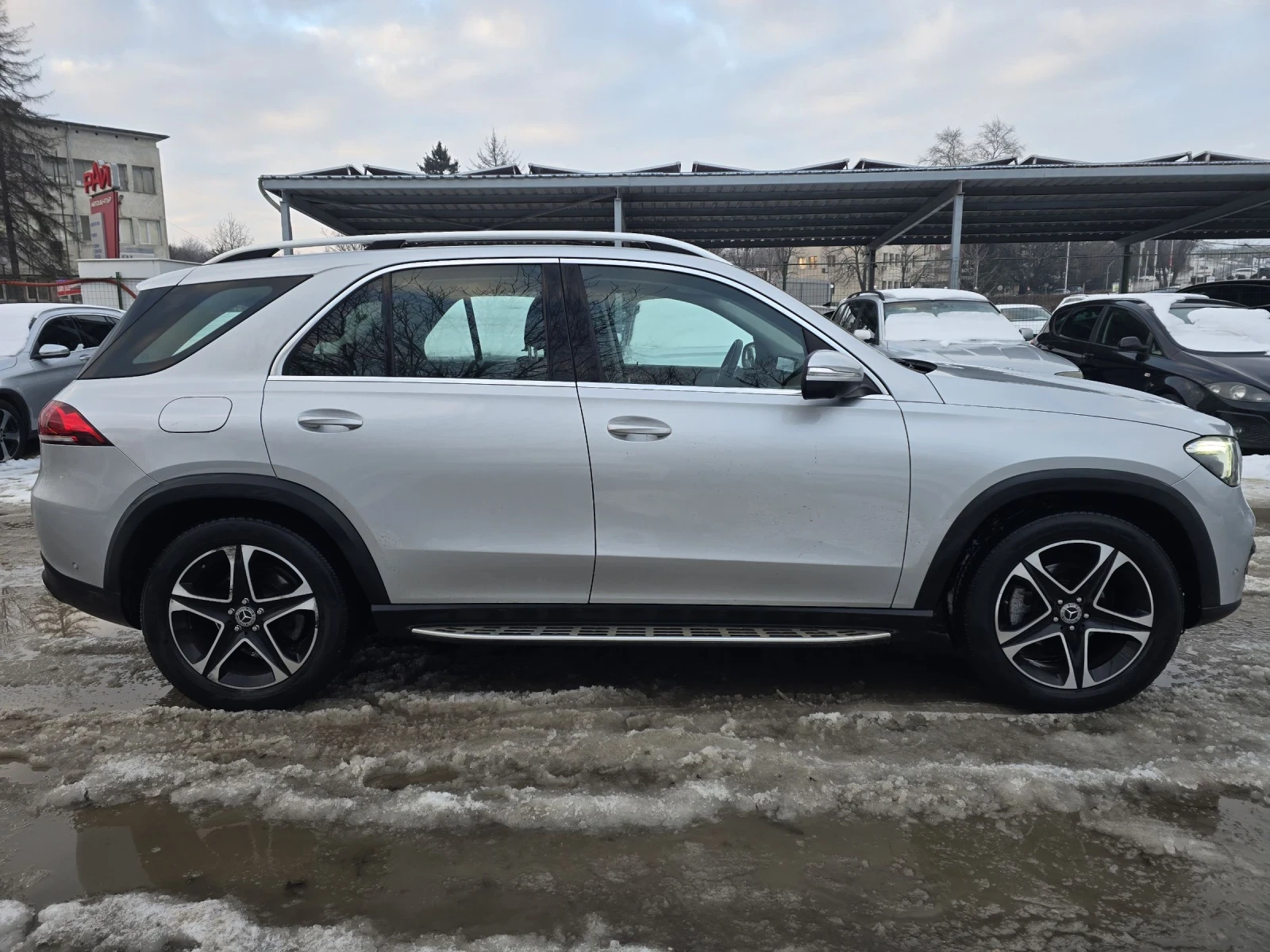 Mercedes-Benz GLE 300 245к.с 4MATIC Топ състояние  - изображение 8