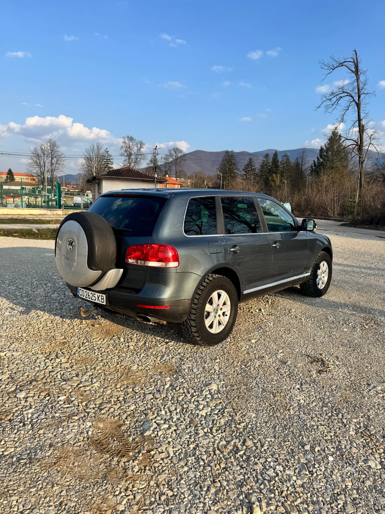 VW Touareg 4.2 V8 INDIVIDUAL, снимка 4 - Автомобили и джипове - 53884498