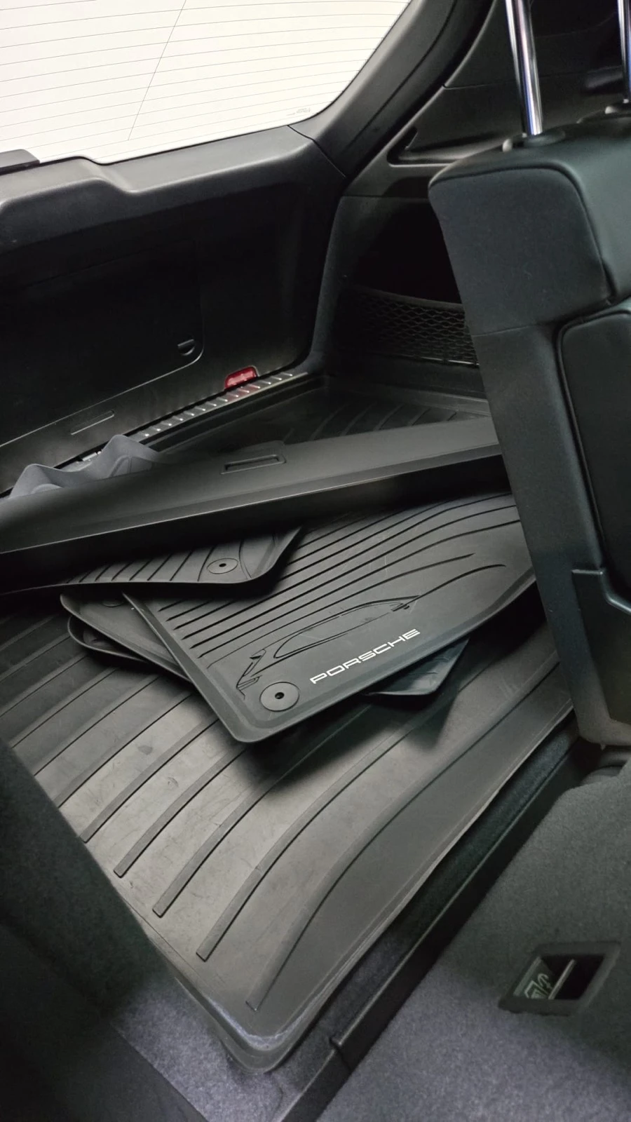 Porsche Cayenne, снимка 15 - Автомобили и джипове - 53984297