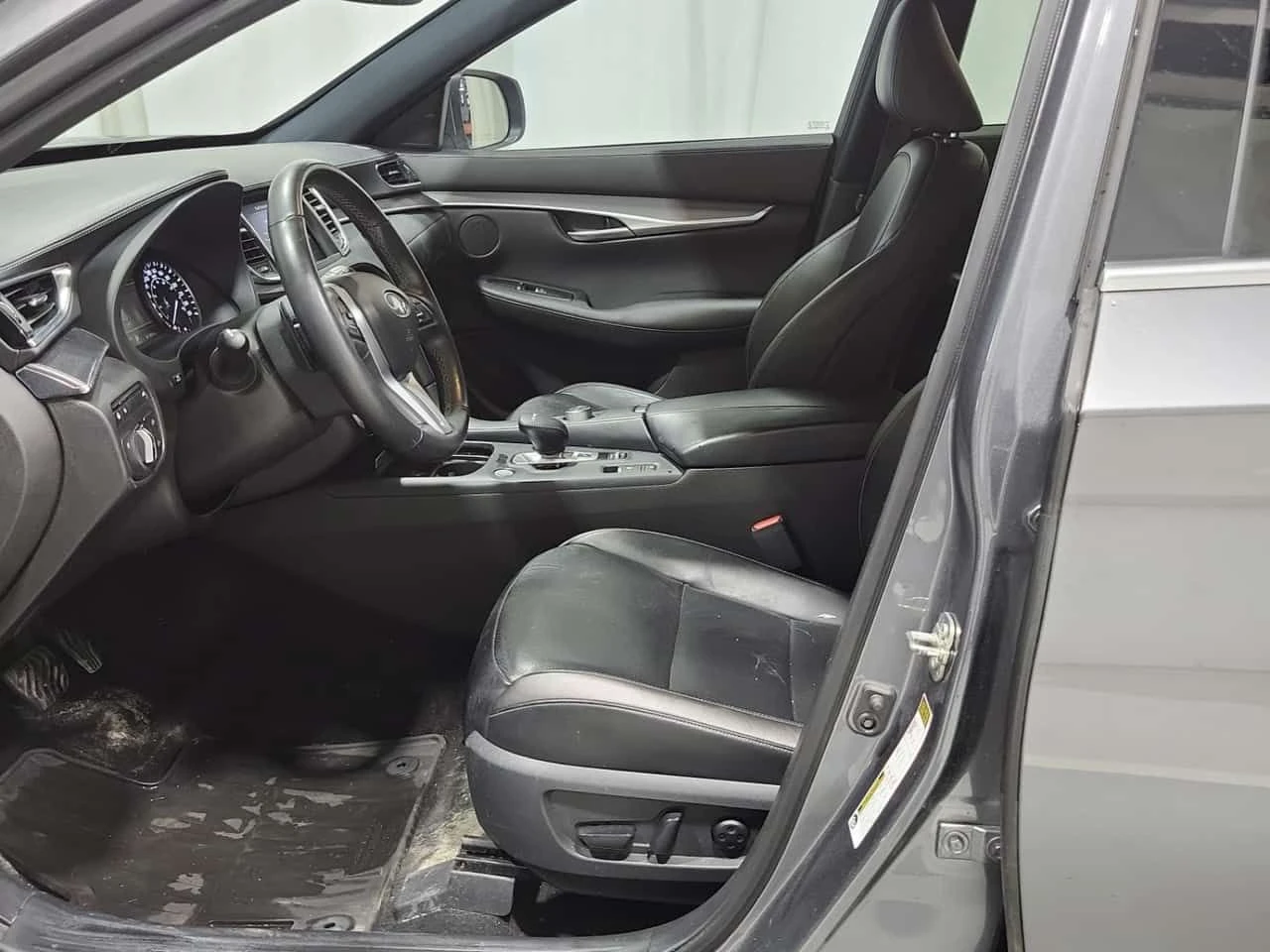 Infiniti QX50 LUXE I LINE AWD/CARFAX/ФИНАНСИРАНЕ, снимка 8 - Автомобили и джипове - 54566177