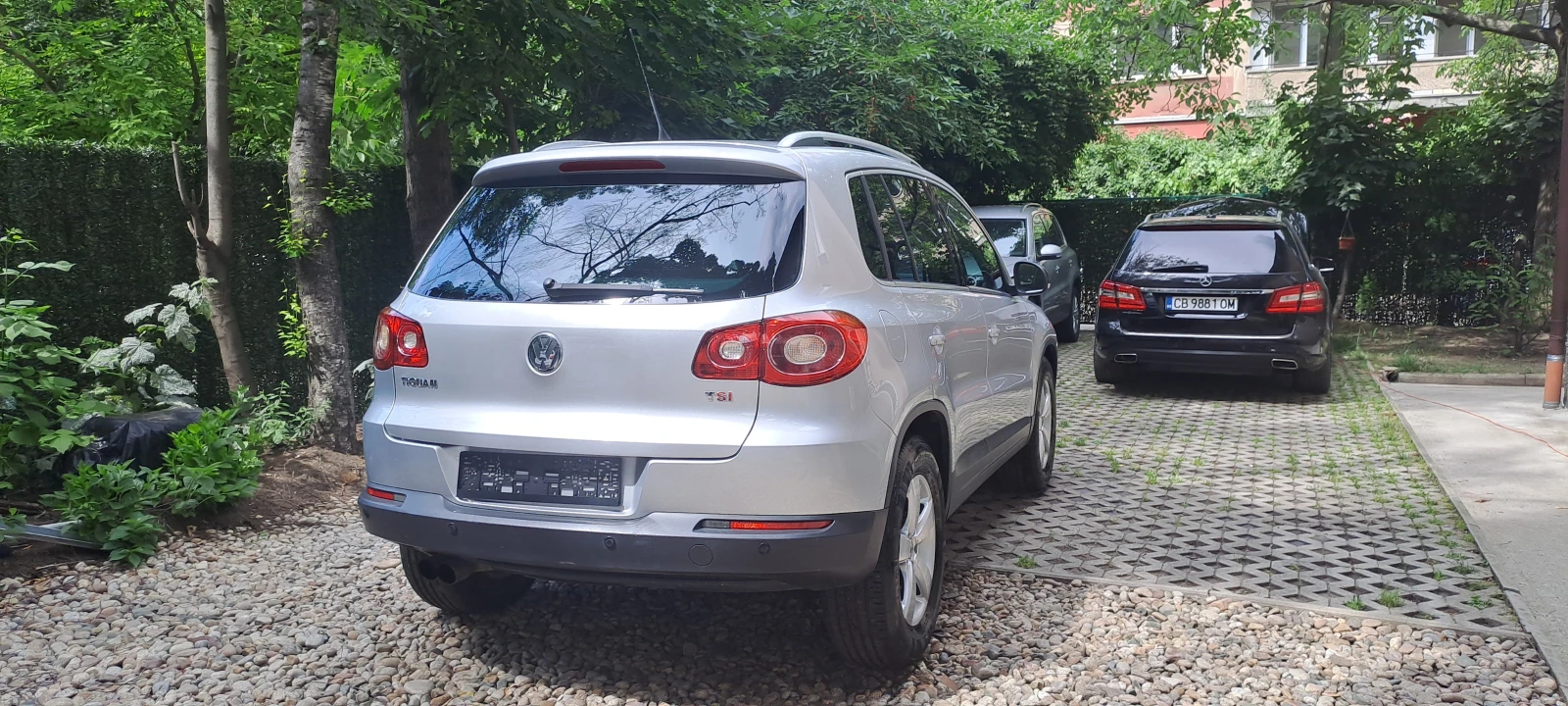 VW Tiguan 4X4 , снимка 5 - Автомобили и джипове - 54945086