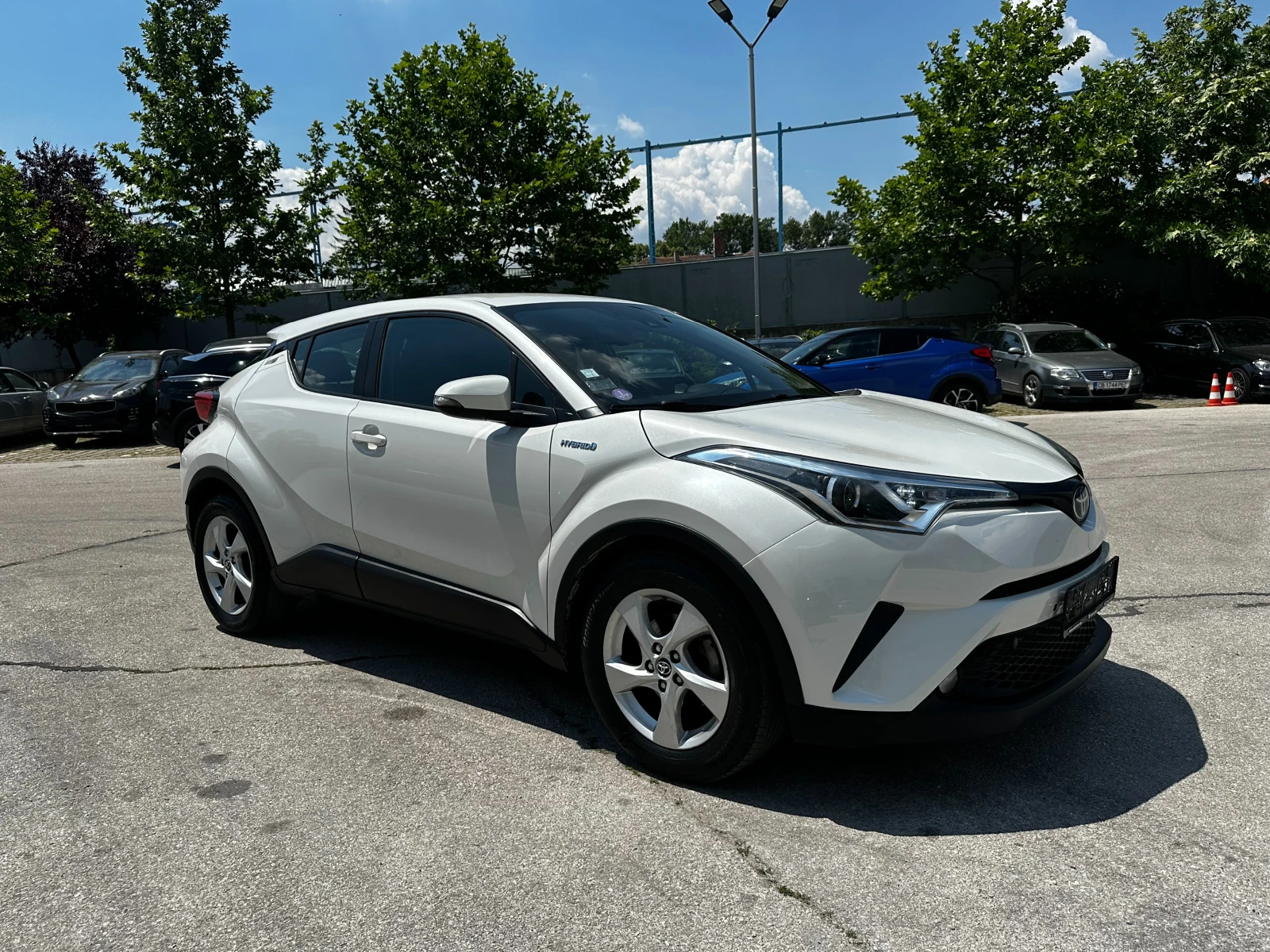 Toyota C-HR 1.8 Hybrid Dynamic/�������� | Mobile.bg � ����������� 6