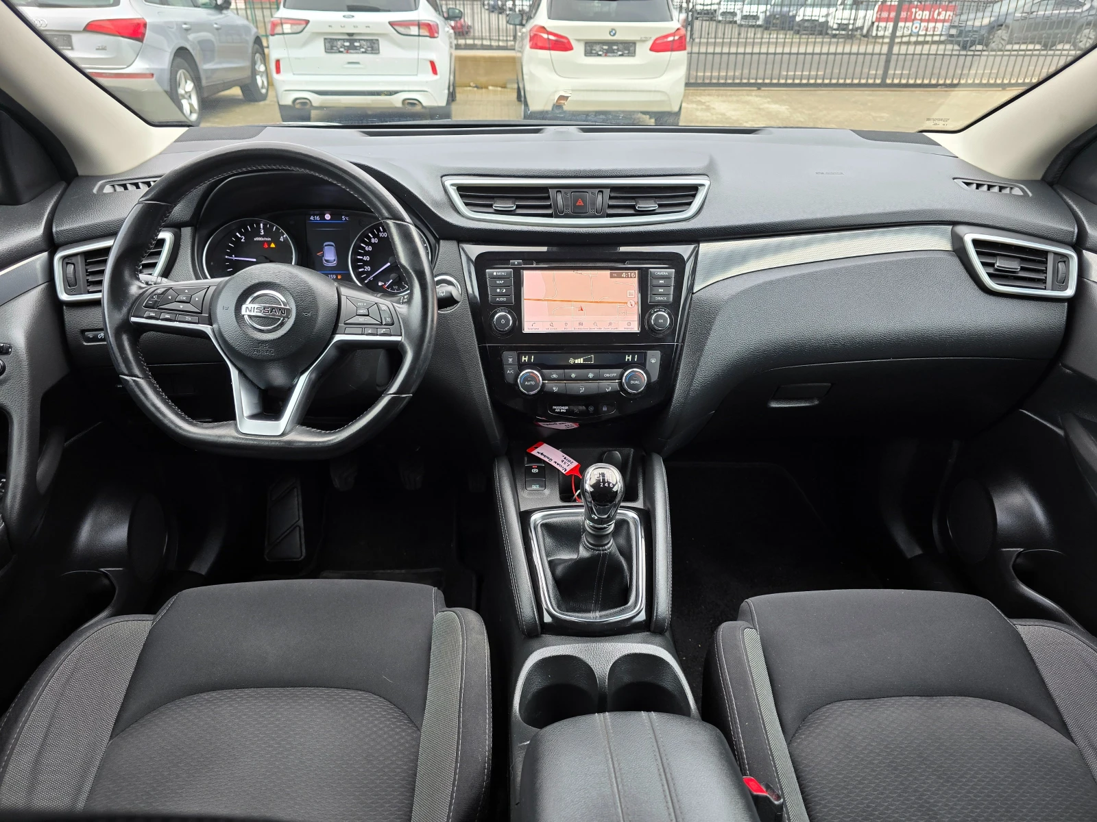 Nissan Qashqai 1.5DCI, Tekna, Face, Камера 360, 2019г., снимка 10 - Автомобили и джипове - 55085546