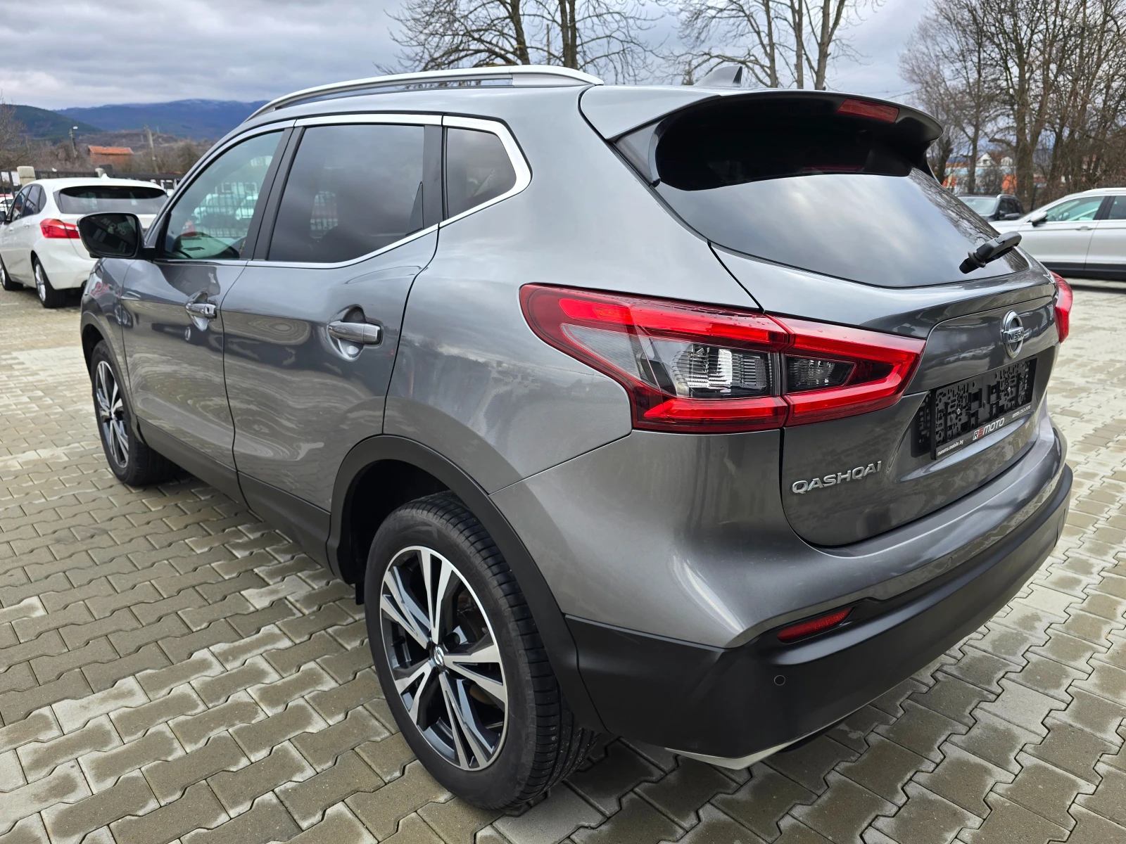 Nissan Qashqai 1.5DCI, Tekna, Face, Камера 360, 2019г., снимка 5 - Автомобили и джипове - 55085546