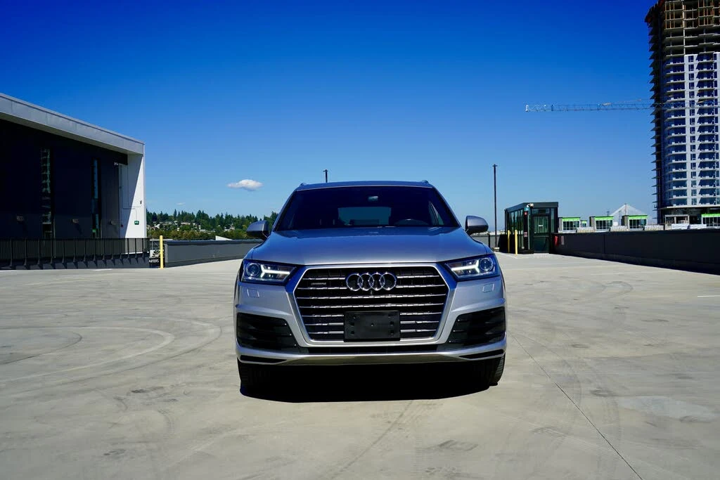 Audi Q7 !PRESTIGE! ПОДГРЕВ/ОБДУХВАНЕ/ПАНОРАМА/360 КАМЕРИ, снимка 2 - Автомобили и джипове - 55101161