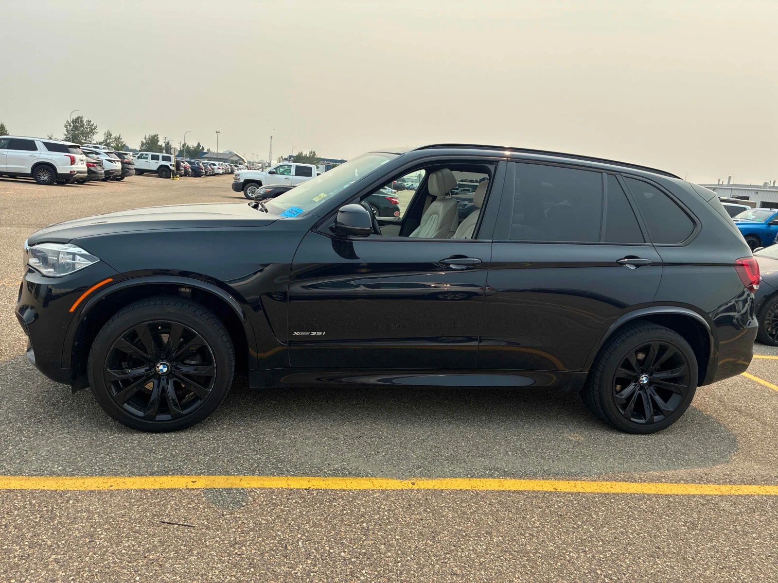 BMW X5 35I * M SPORT * HEAD UP * СЕРВИЗНА КНИЖКА * , снимка 3 - Автомобили и джипове - 55465862