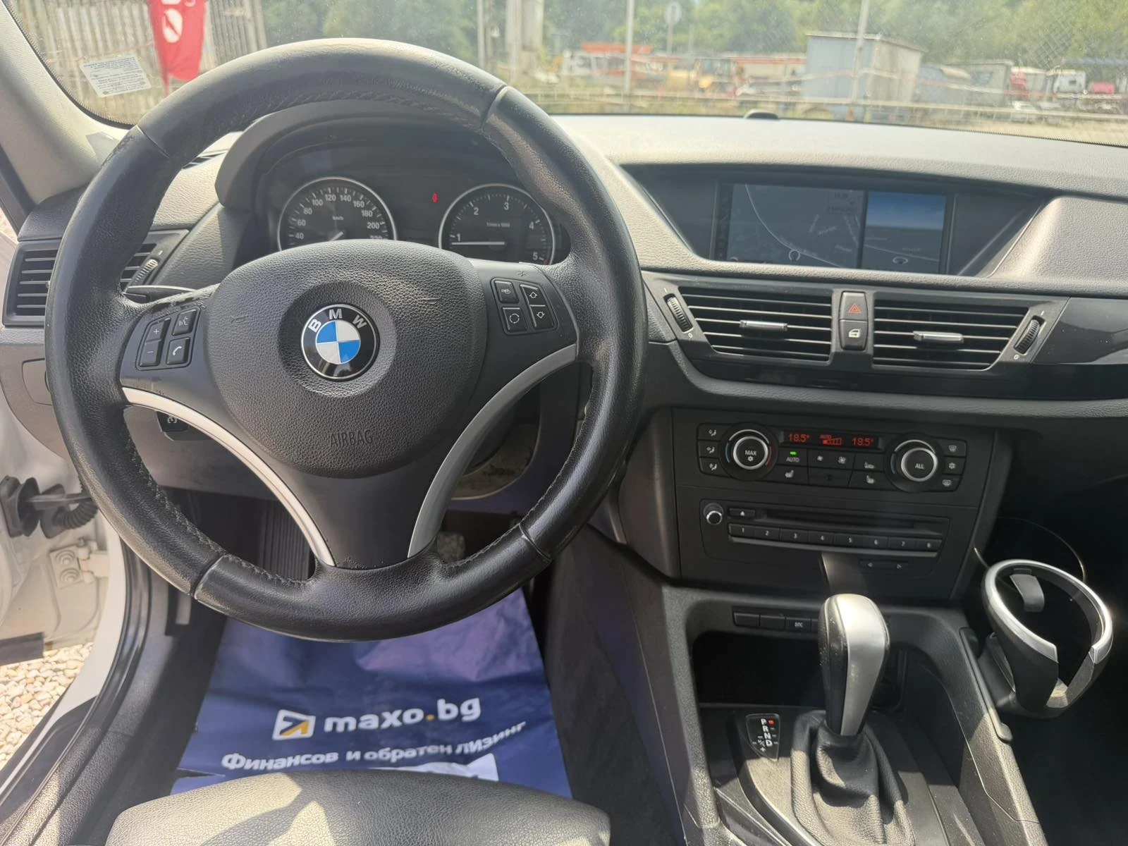BMW X1, снимка 12 - Автомобили и джипове - 55596371