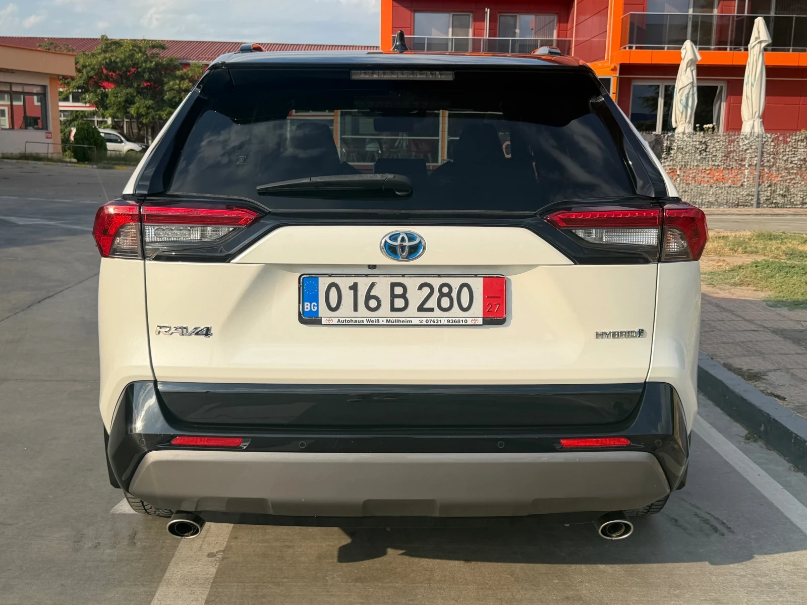 Toyota Rav4 Hybrid= 4x4= Panorama= JBL= 360 ФУЛ, снимка 4 - Автомобили и джипове - 55804737