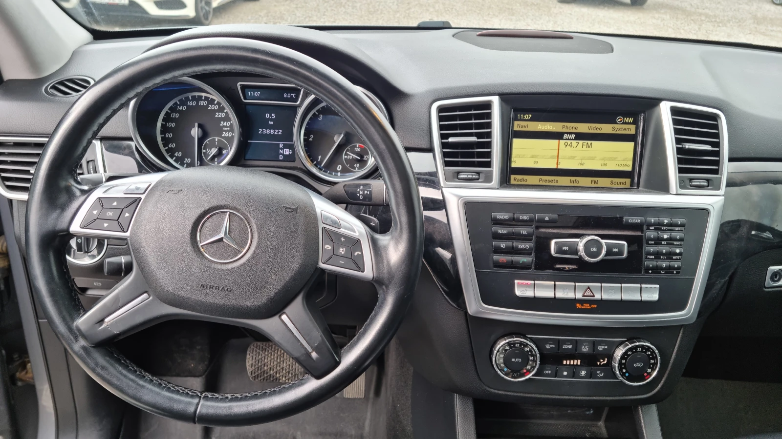 Mercedes-Benz ML 350 350 CDI/НА ПРУЖИНИ/AMG ПАКЕТ, снимка 10 - Автомобили и джипове - 55826265